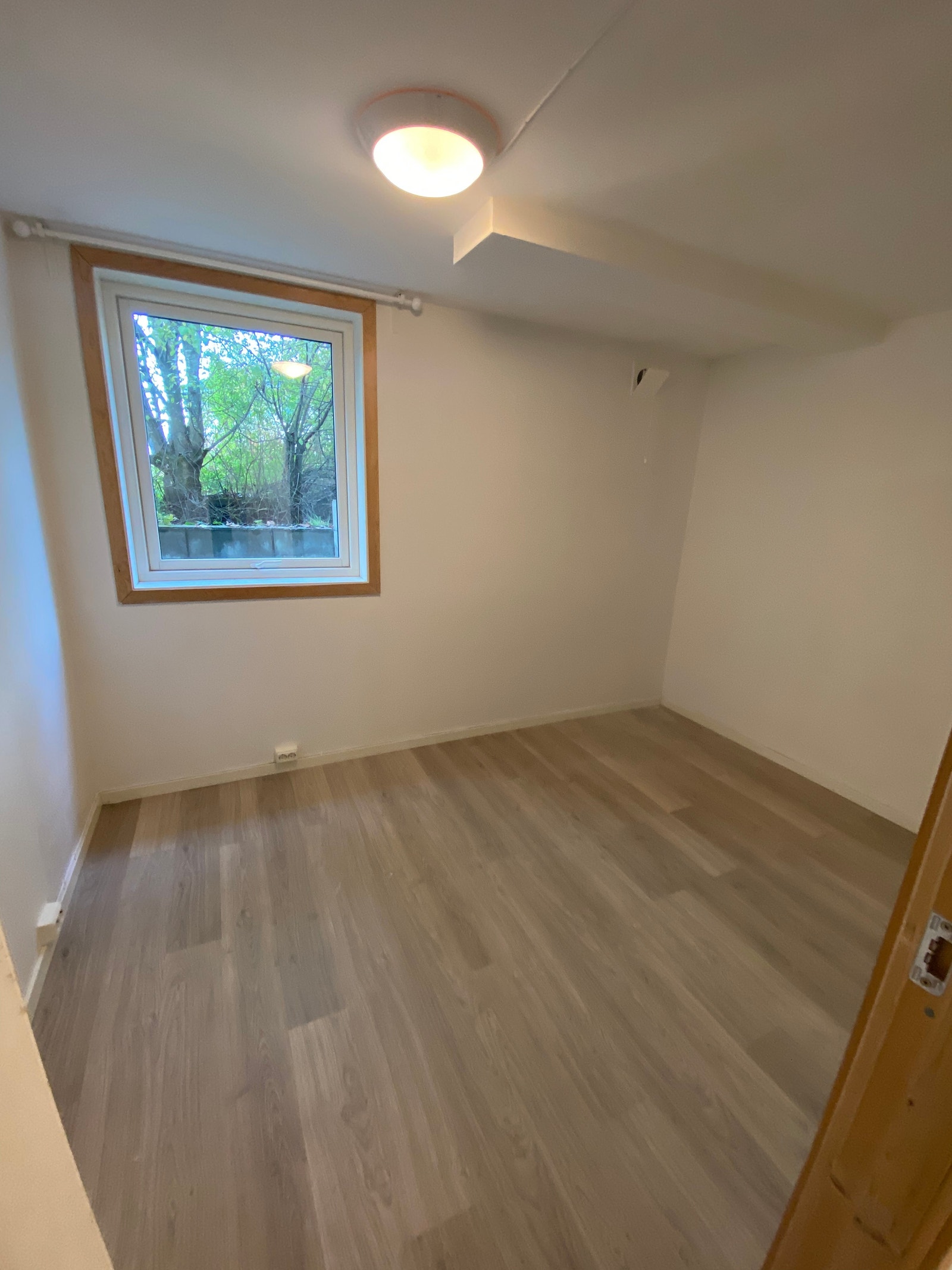 Sove rom 2 Galleribilde