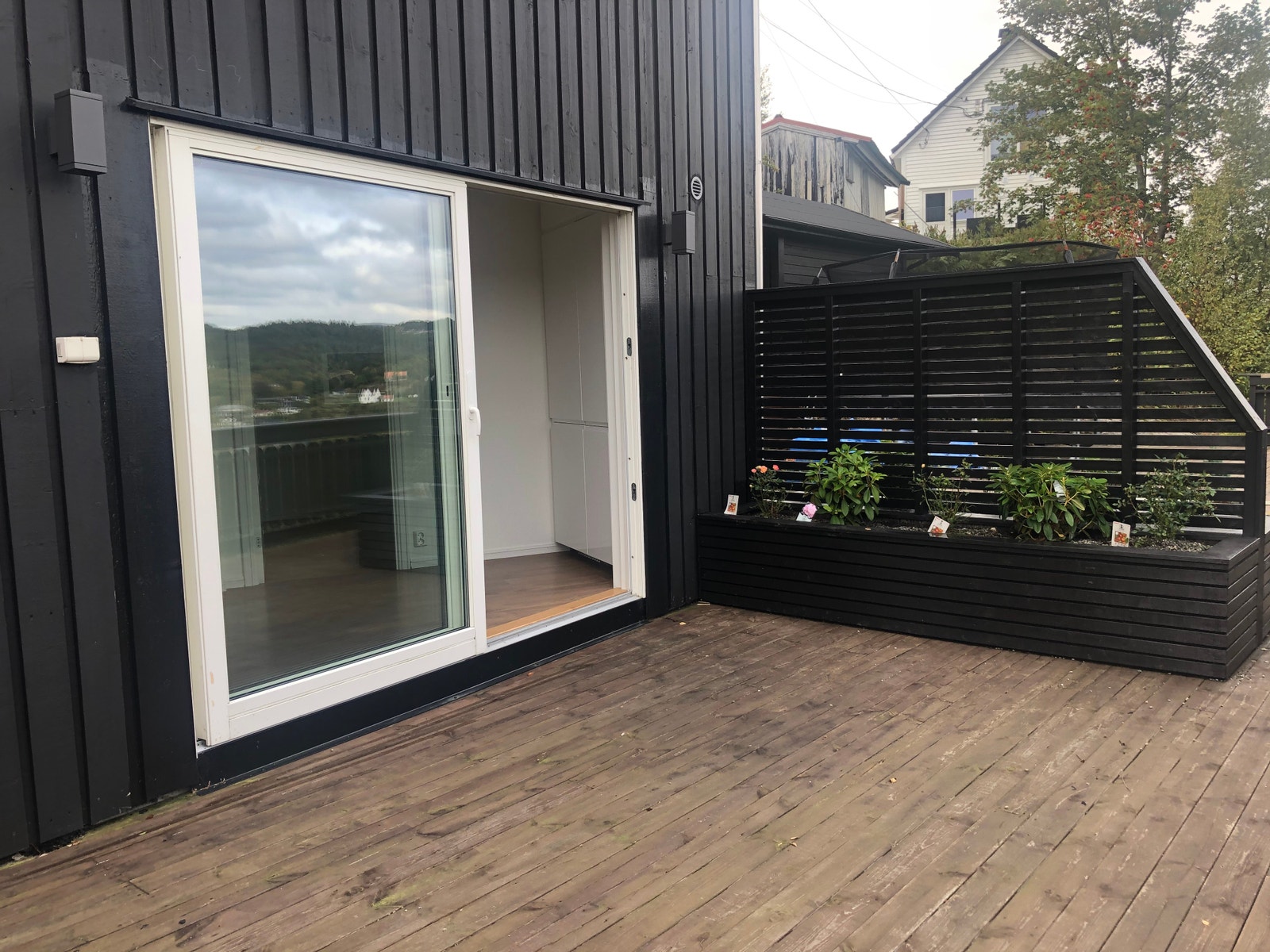 Uteplass Galleribilde