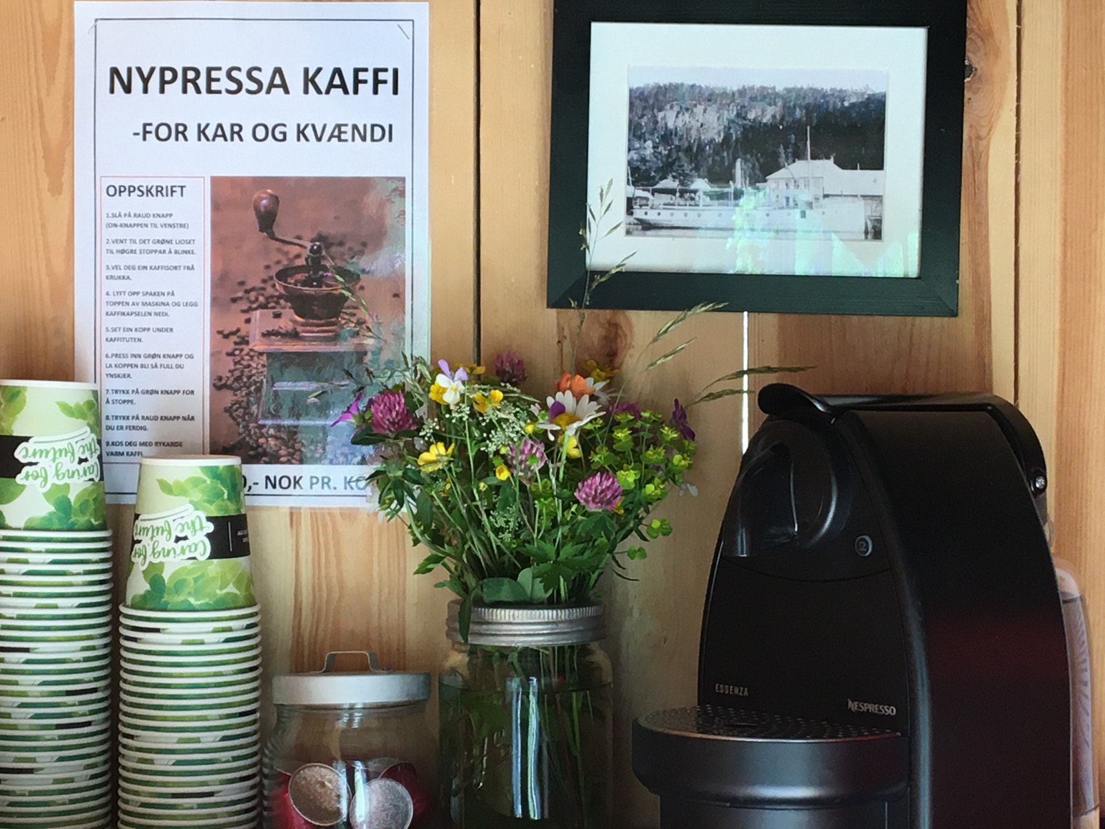 Kaffi i minilandhandelen Galleribilde