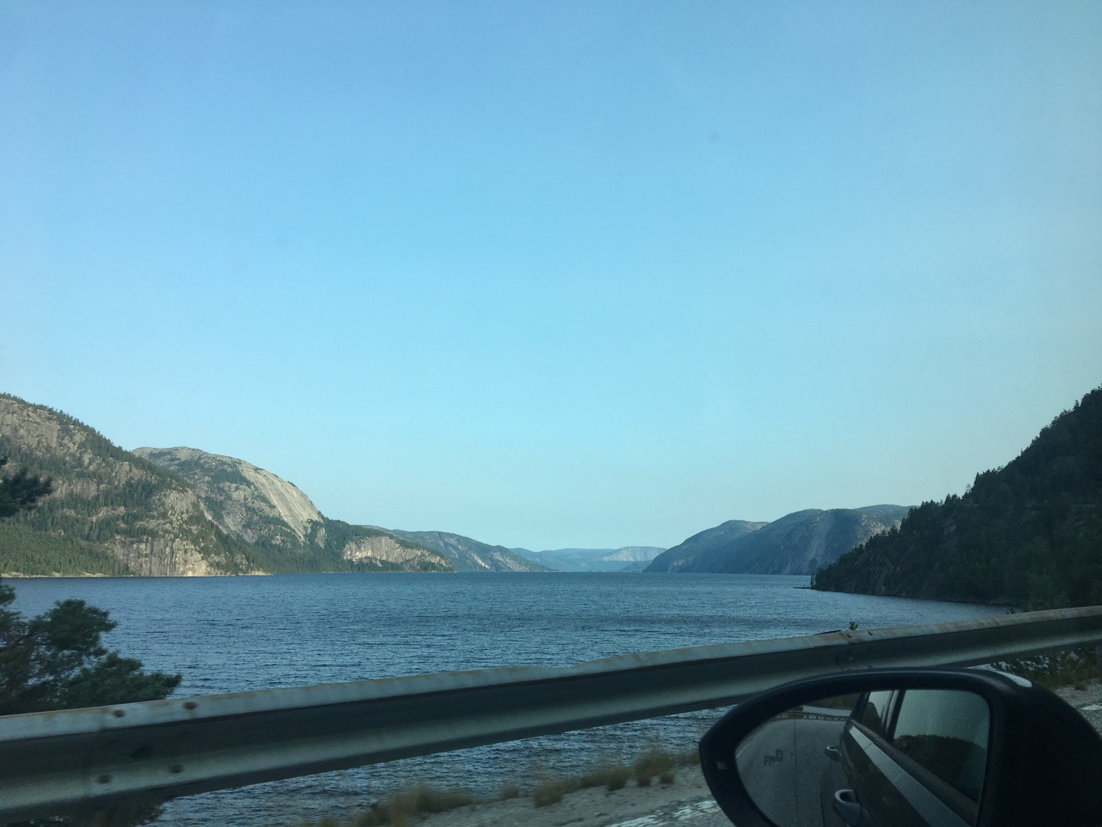 Vegen til Fyresdal sentrum Galleribilde