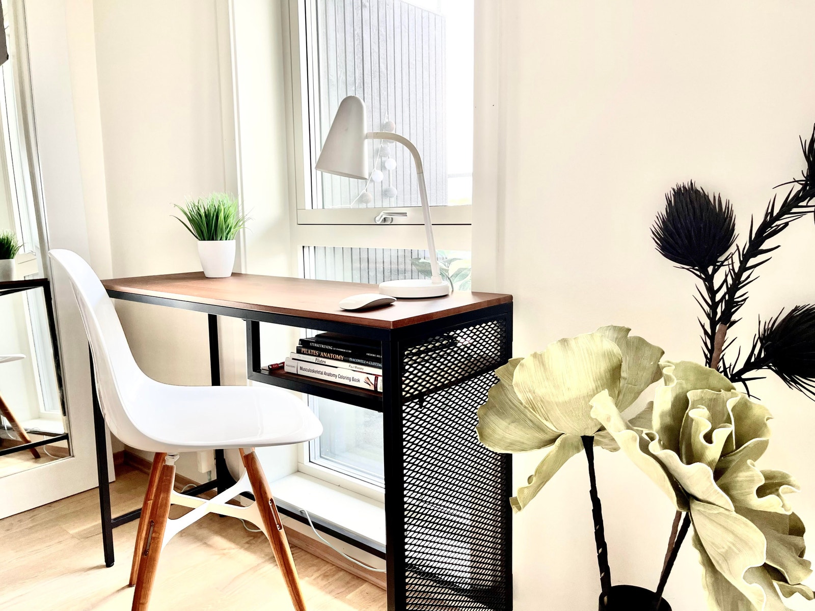 Mulig med skrivebord på soverommet Galleribilde
