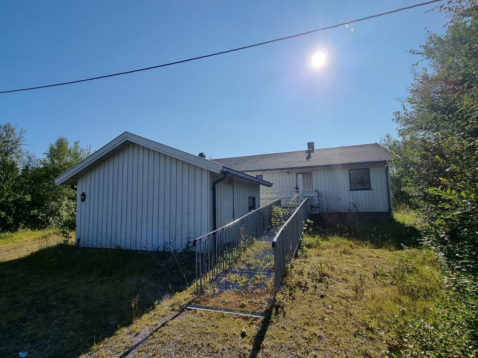 Bygningen ansees som et renoveringsobjekt. Galleribilde