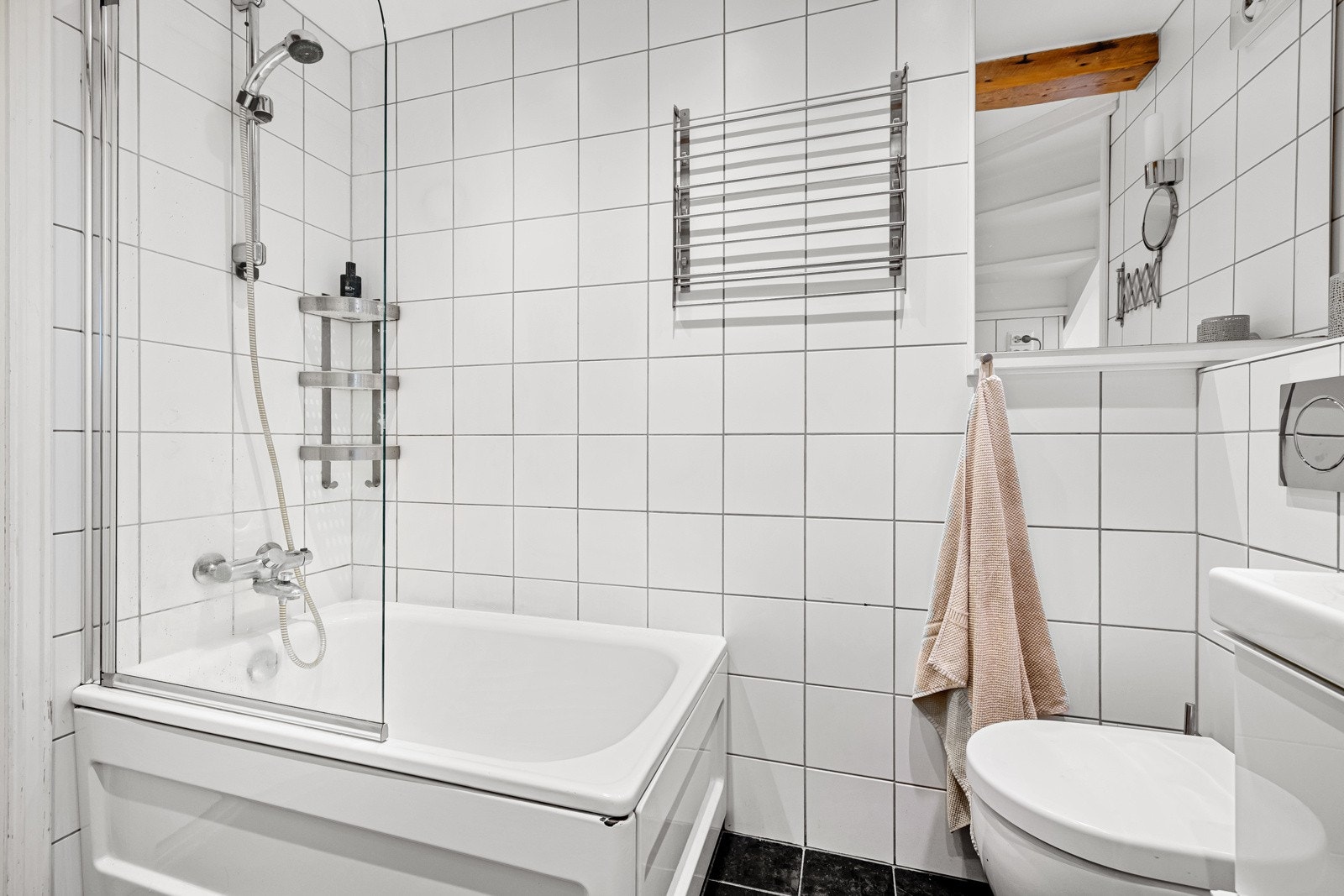 Badekar med dusj Galleribilde