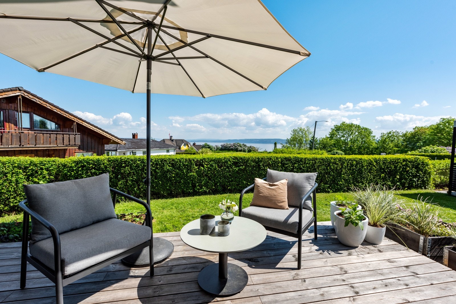 Man kan absolutt ikke klage på utsikten her i Østenstadveien 21! Galleribilde