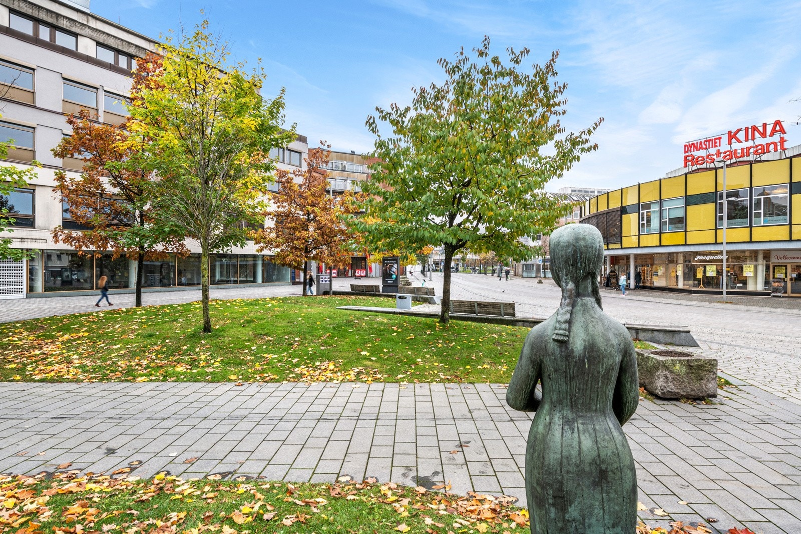 Strømsø Torg. Galleribilde