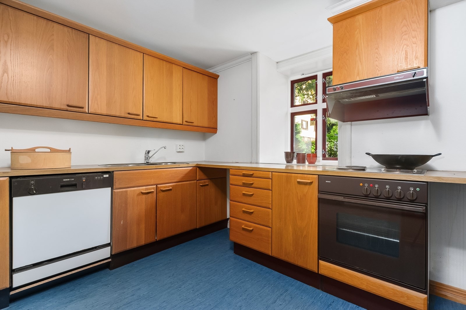 Kjøkkenet i underetasjen Galleribilde