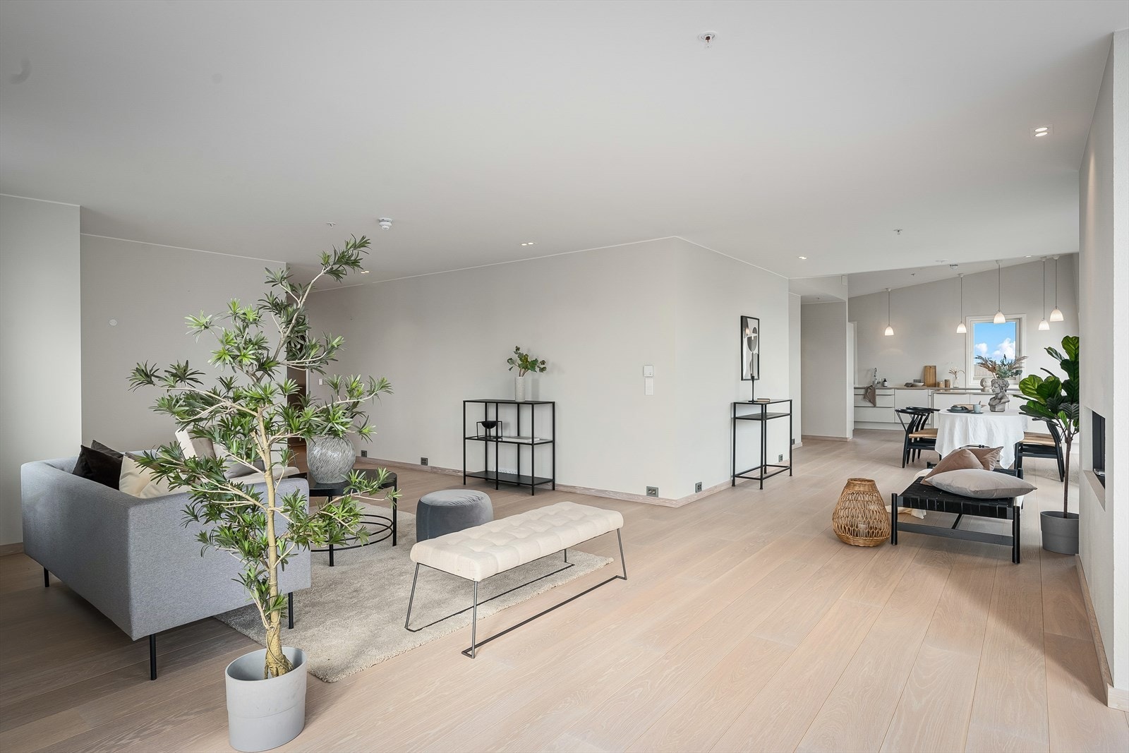 Her har man plass til flere sittegrupper Galleribilde