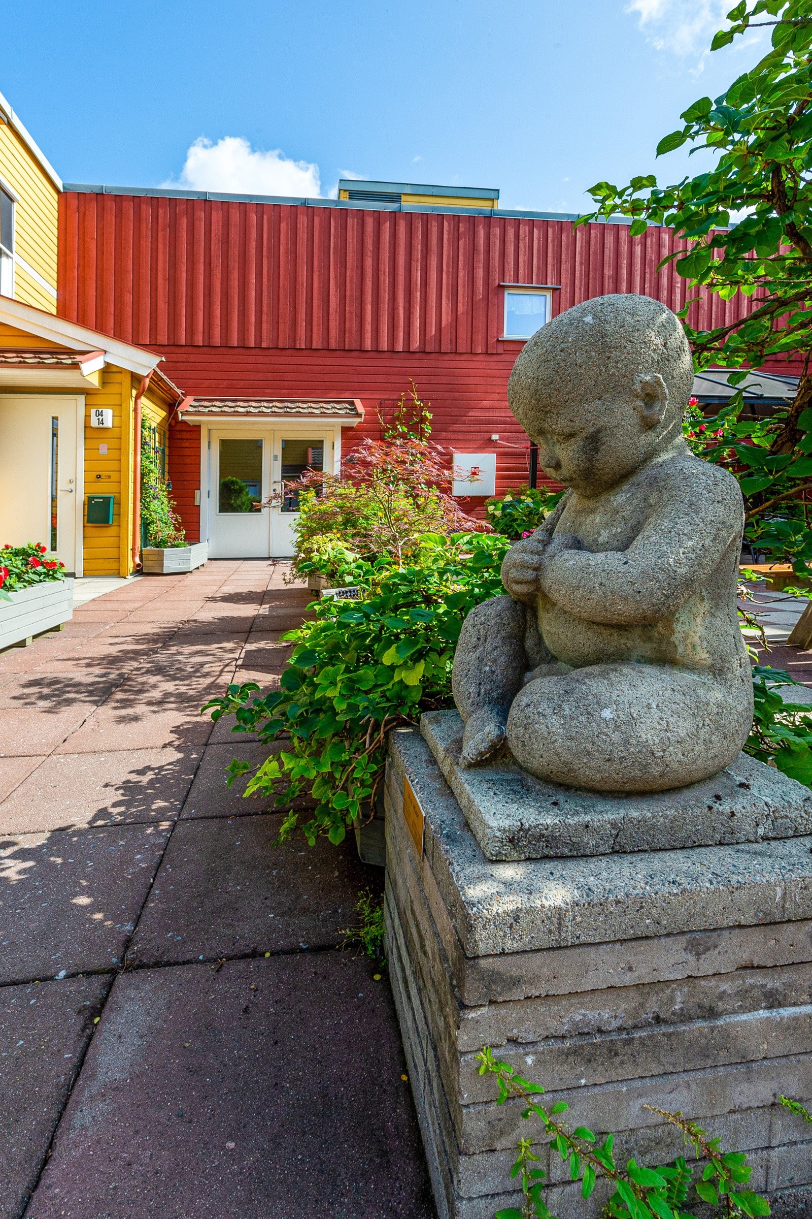 Døren til heis og parkeringshus Galleribilde