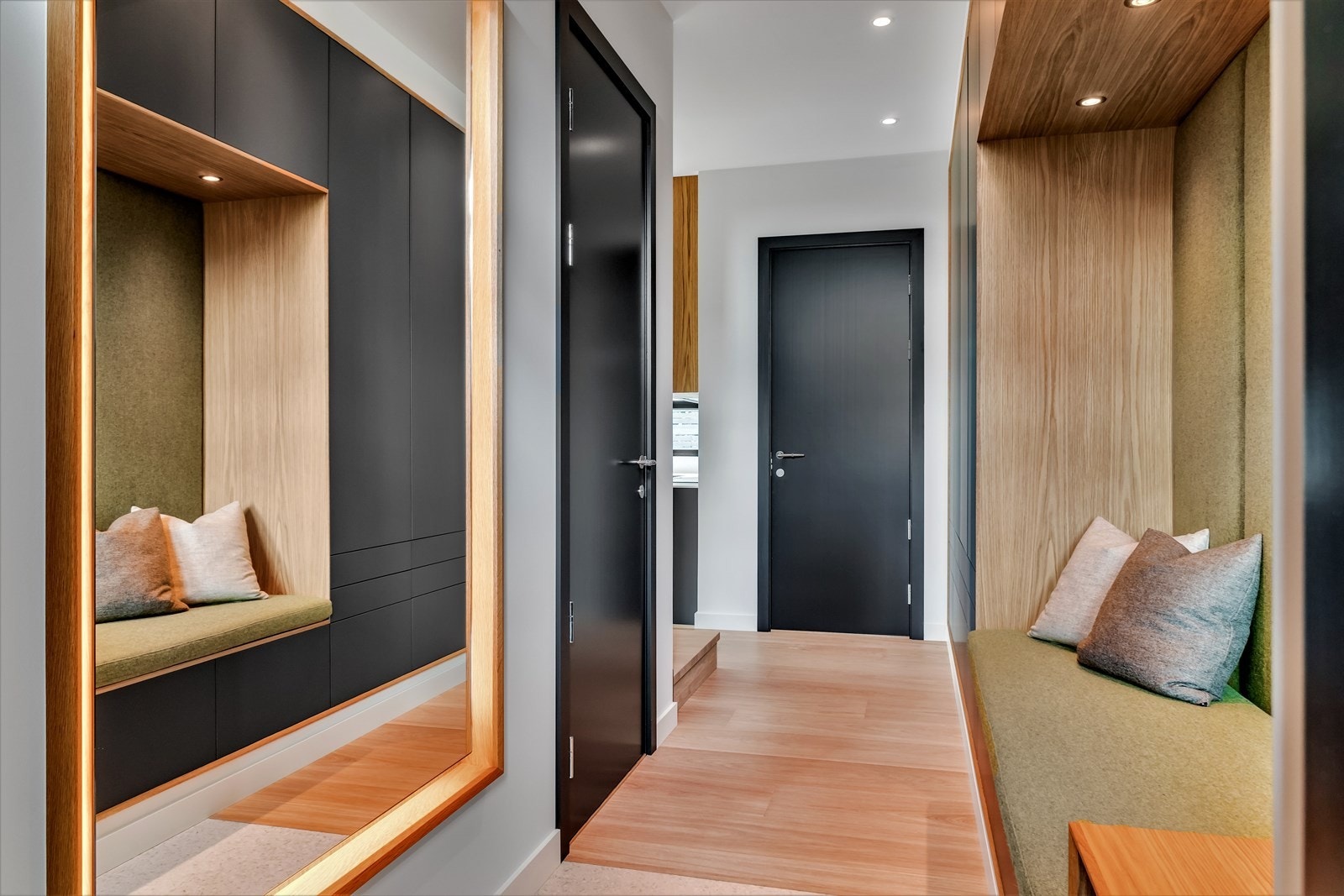 Velkommen inn! Her er det romslig med 2,88 meter opp til himling Galleribilde