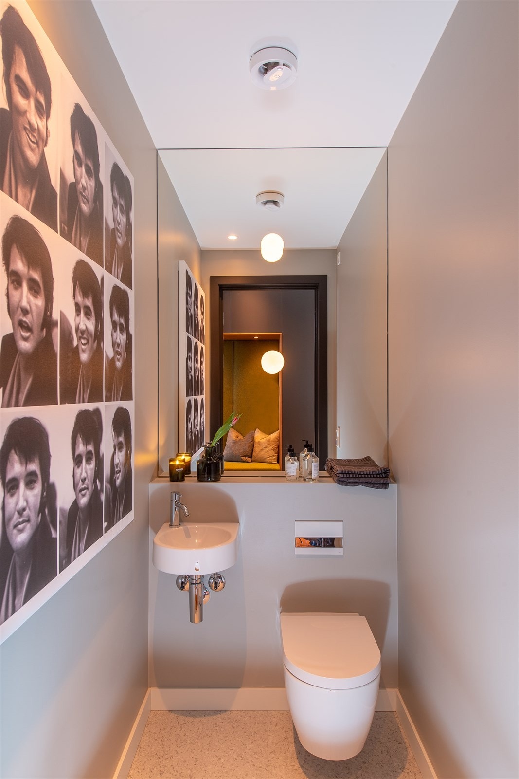 Toalettrom føreste etasje. Galleribilde