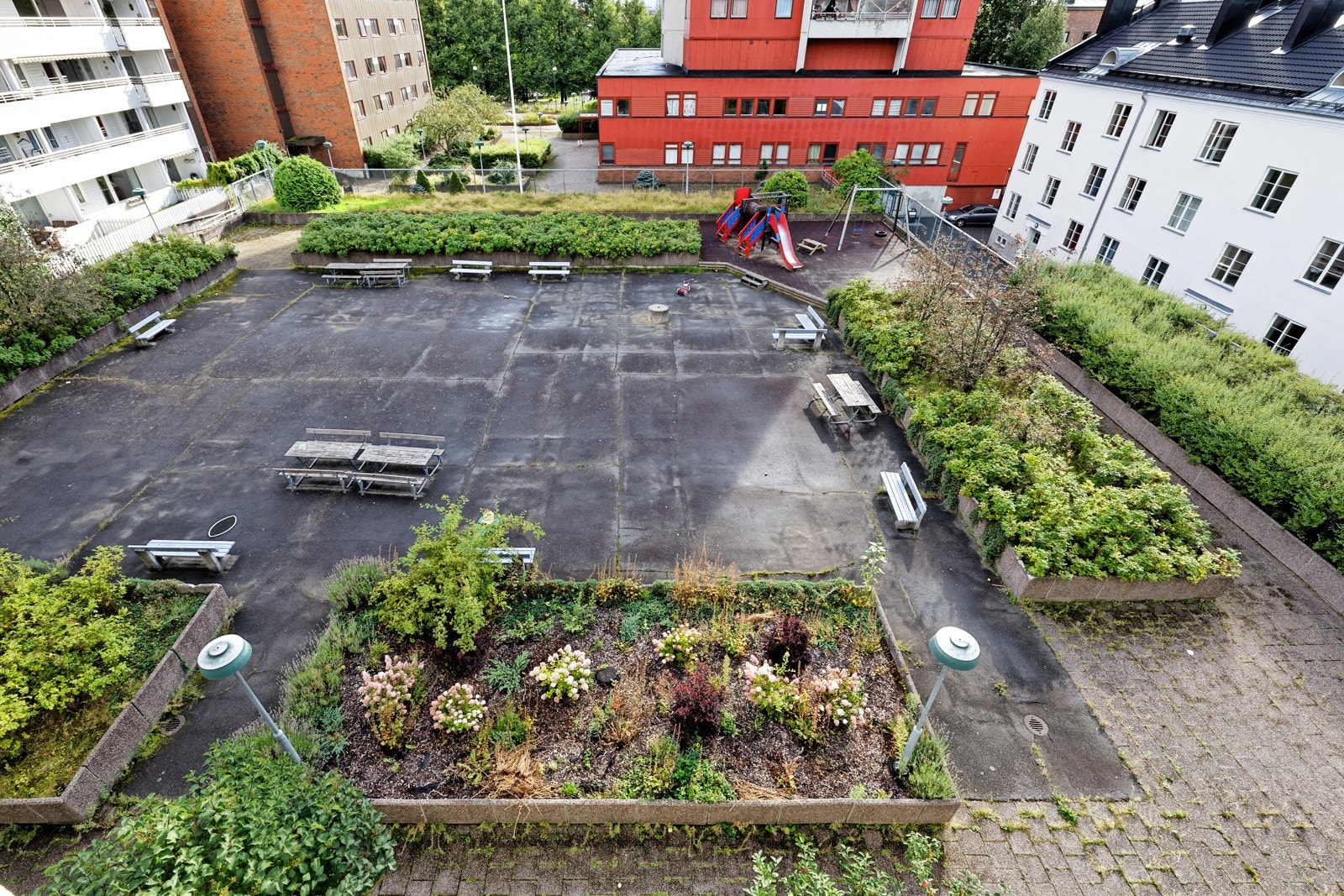 Bakgård Galleribilde