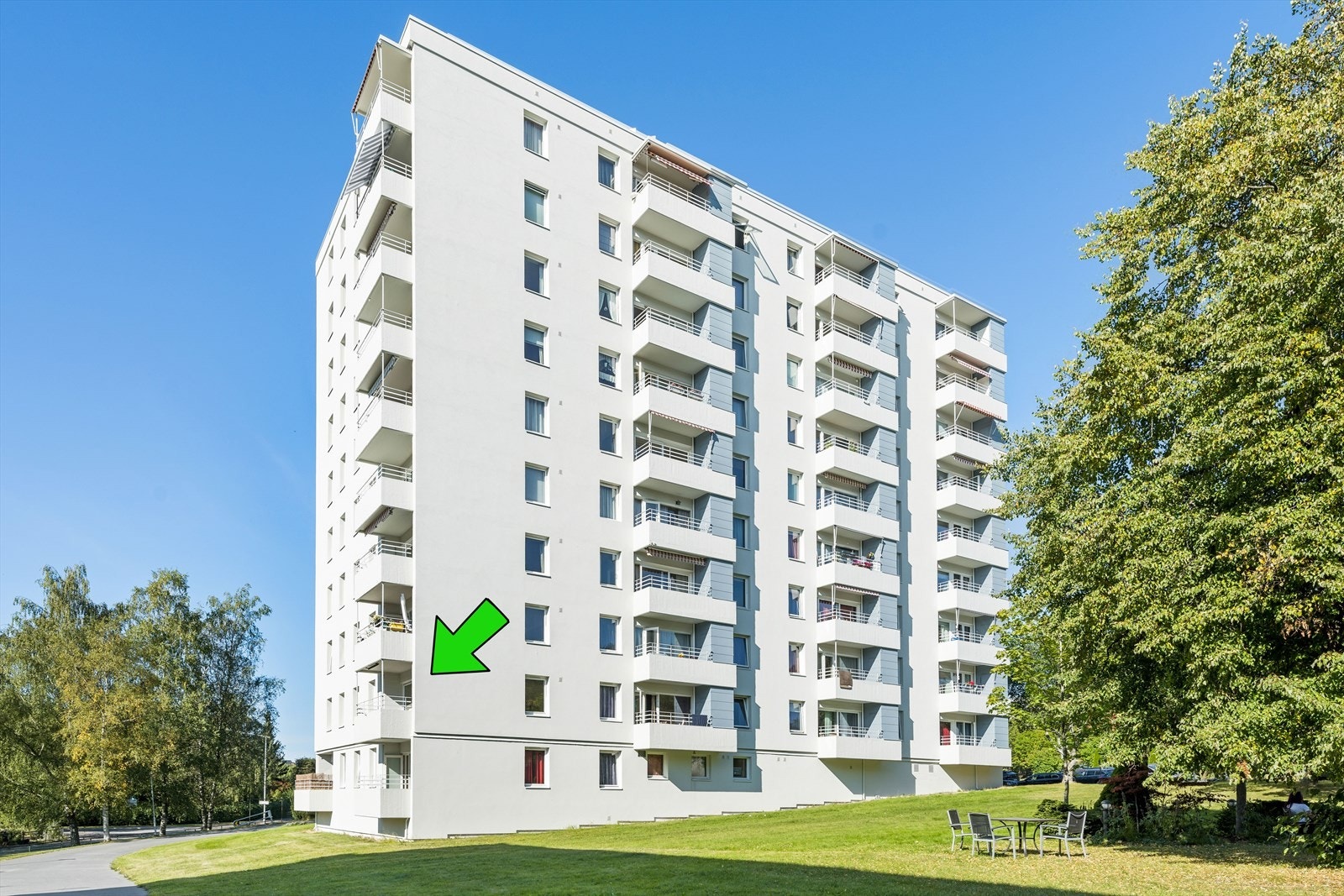 Leiligheten har en god intern hjørneplassering i høy 1. etasje. Galleribilde