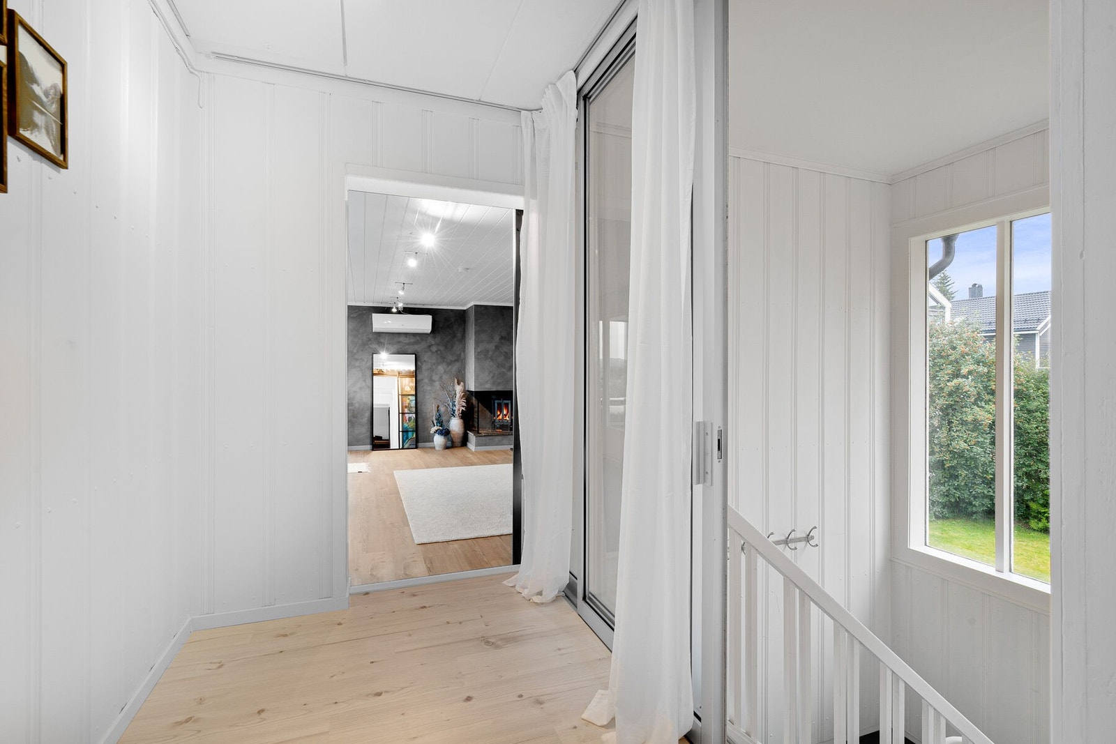 Entrè/ gang Galleribilde