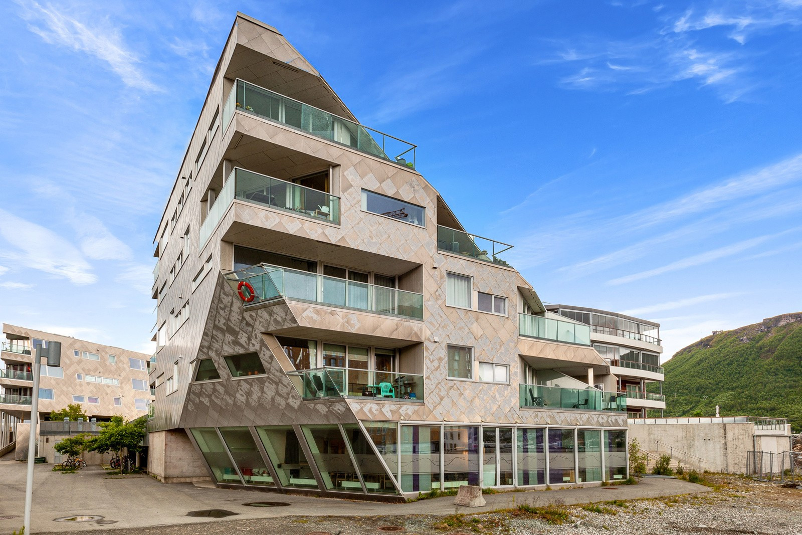 Velkommen til Hjalmar Johansens gate 308 - Presentert av SNE Eiendomsmegling ved Anders Karlstrøm