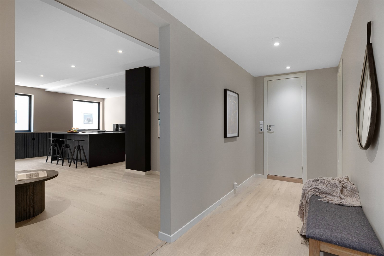 Entre / stue Galleribilde