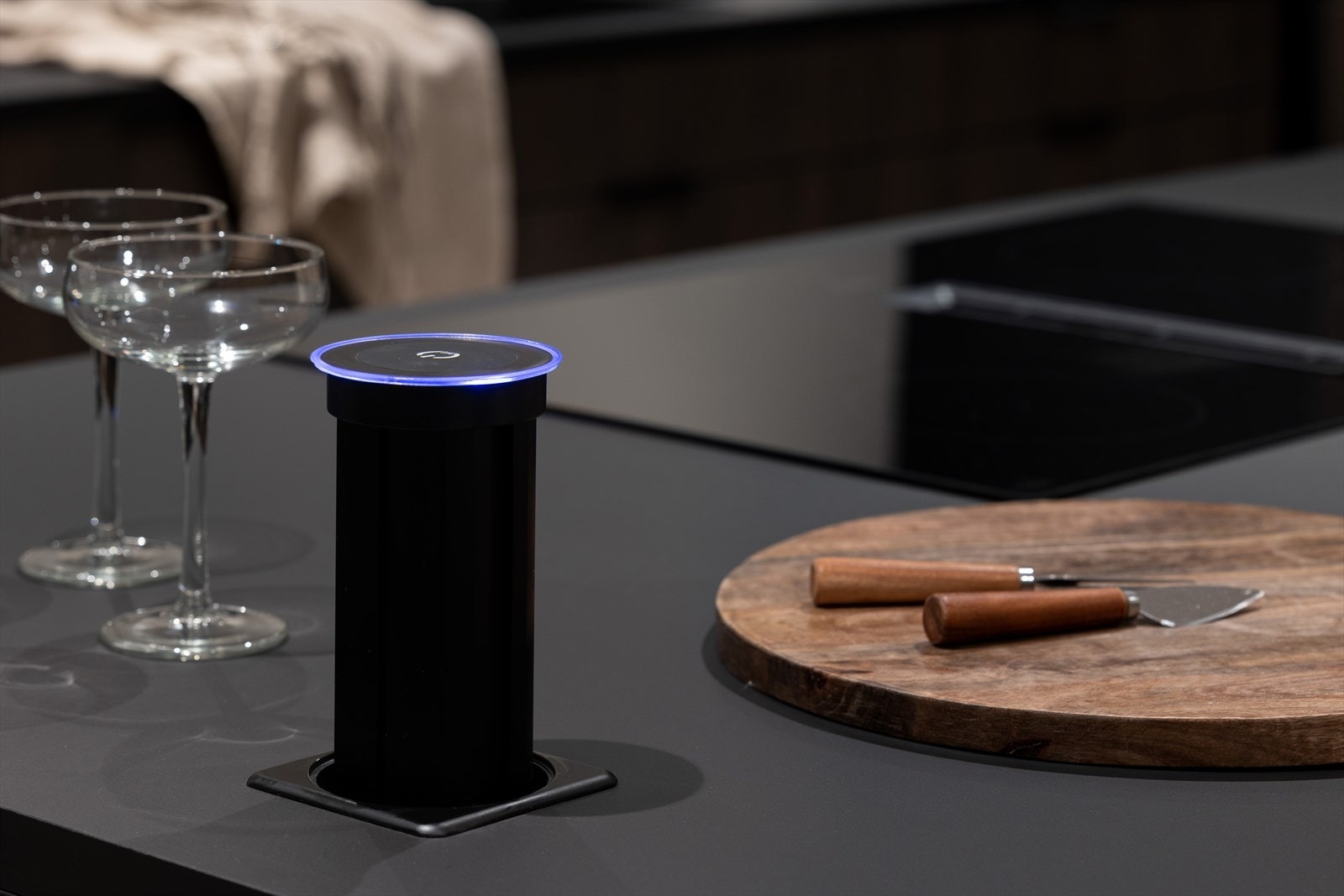 Støylen har kontakter om mulighet usb inngang for lading Galleribilde