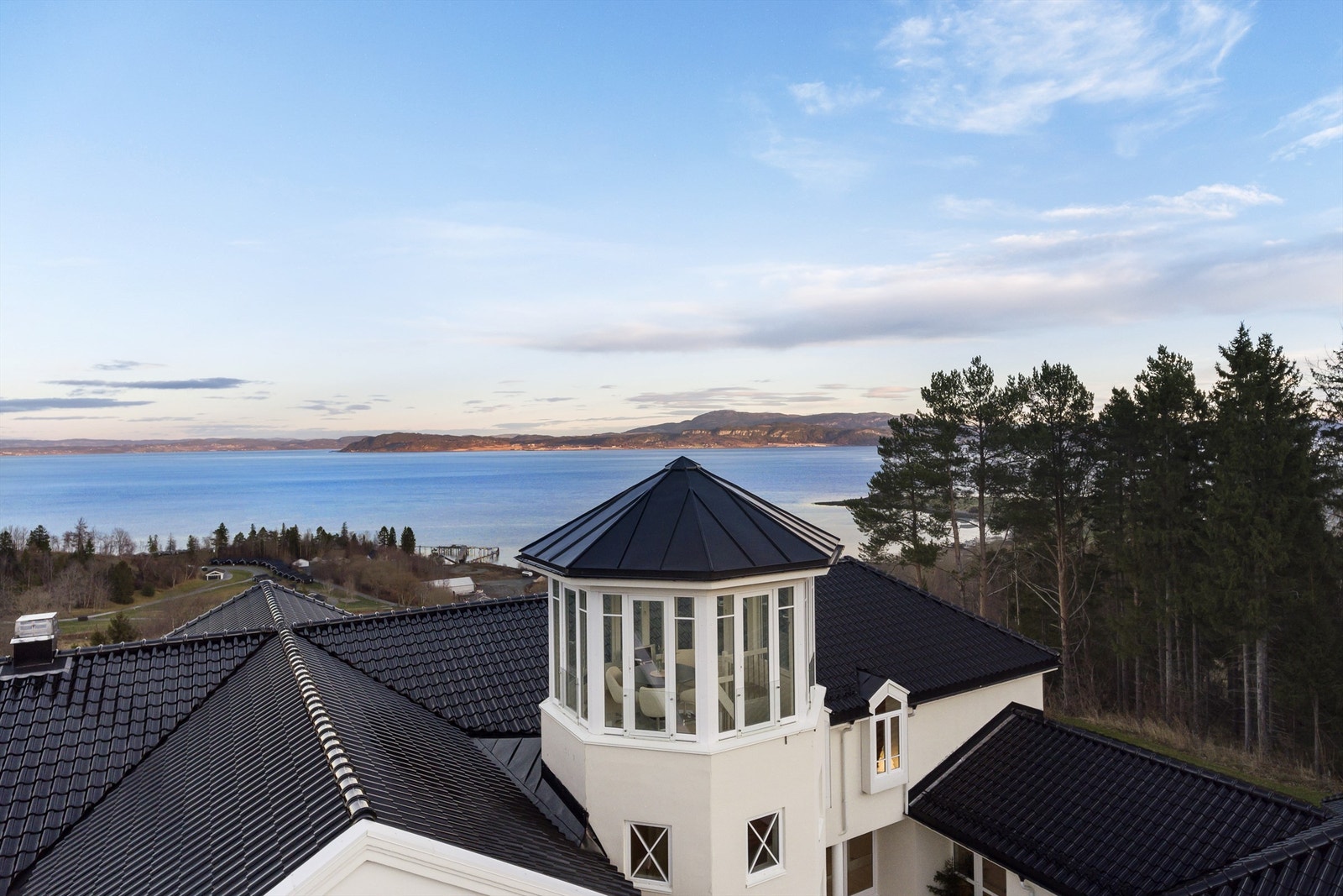 Solforholdene er perfekte og utsikten er helt nydelig. Galleribilde