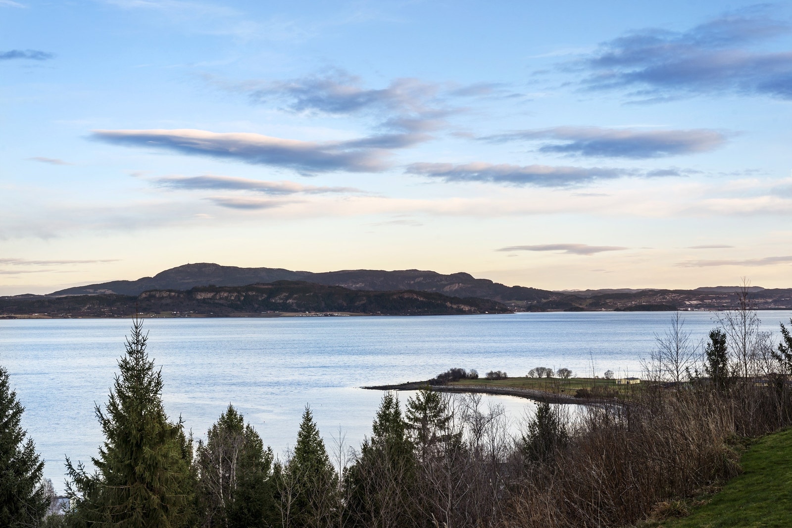 Nydelig utsikt mot Midtsandtangen. Galleribilde