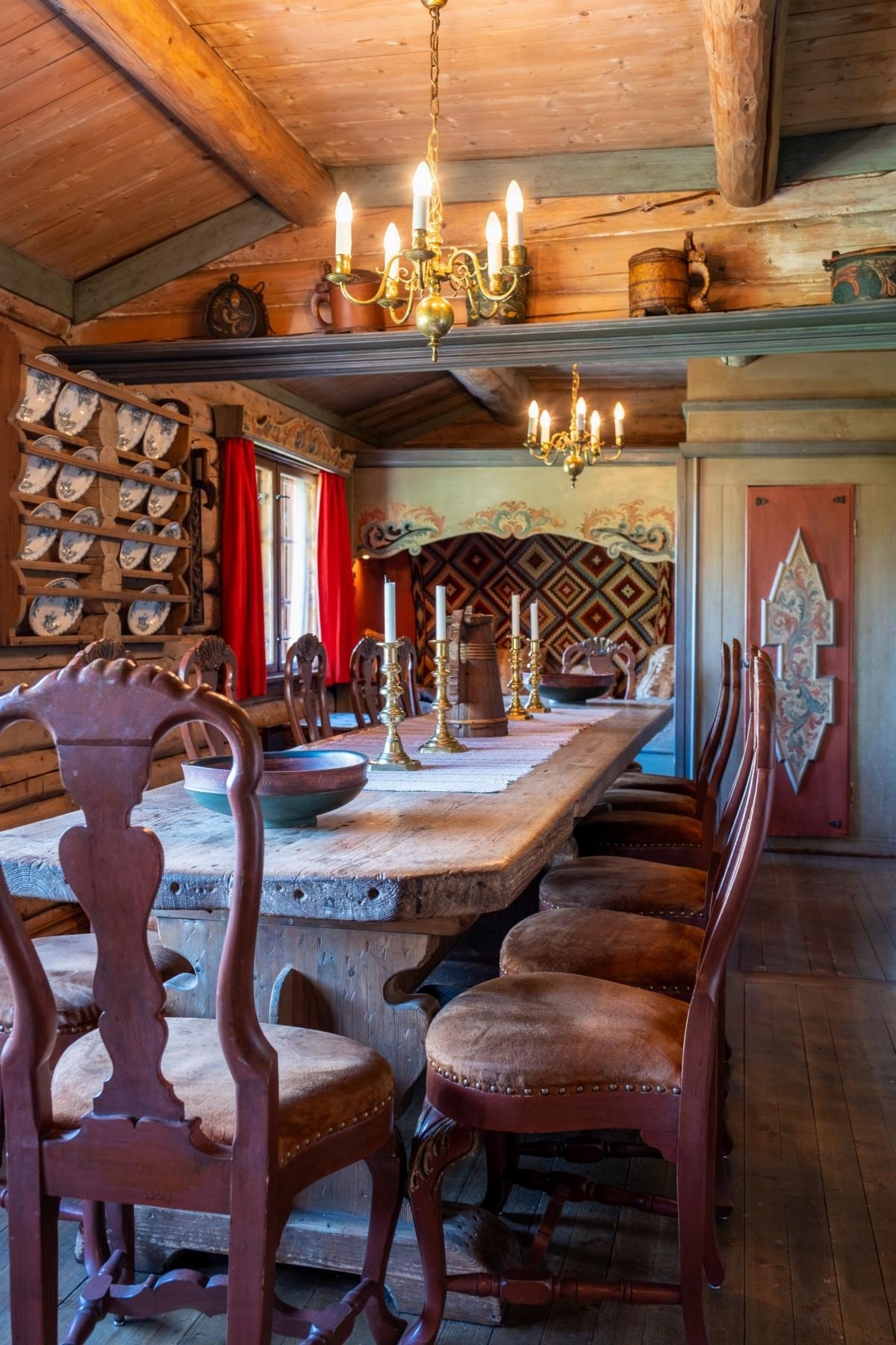 Langbord i spisestue Galleribilde