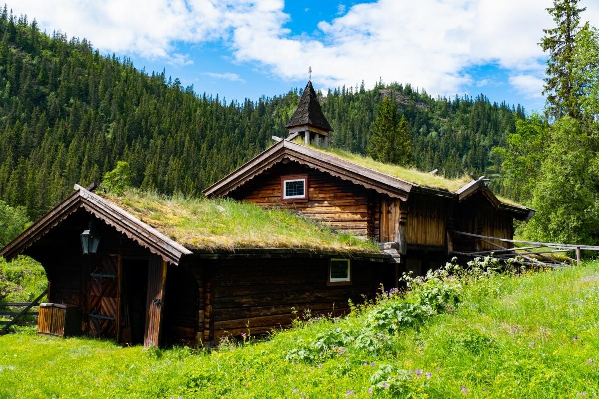 Sjarmerende laftet tømmerlåve Galleribilde