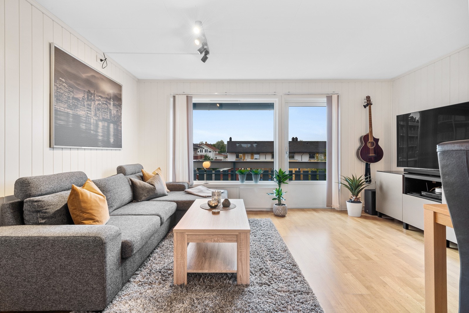 Velkommen til Brundalen 15 G - En romslig og innbydende selveier i rolige omgivelser på Brundalen Galleribilde