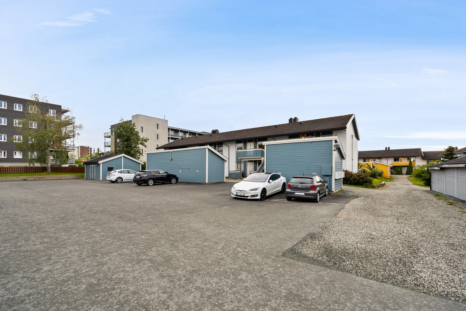 Du vil også være i nær tilknyttning til Charlottenlund Vgs og Brundalen skole Galleribilde