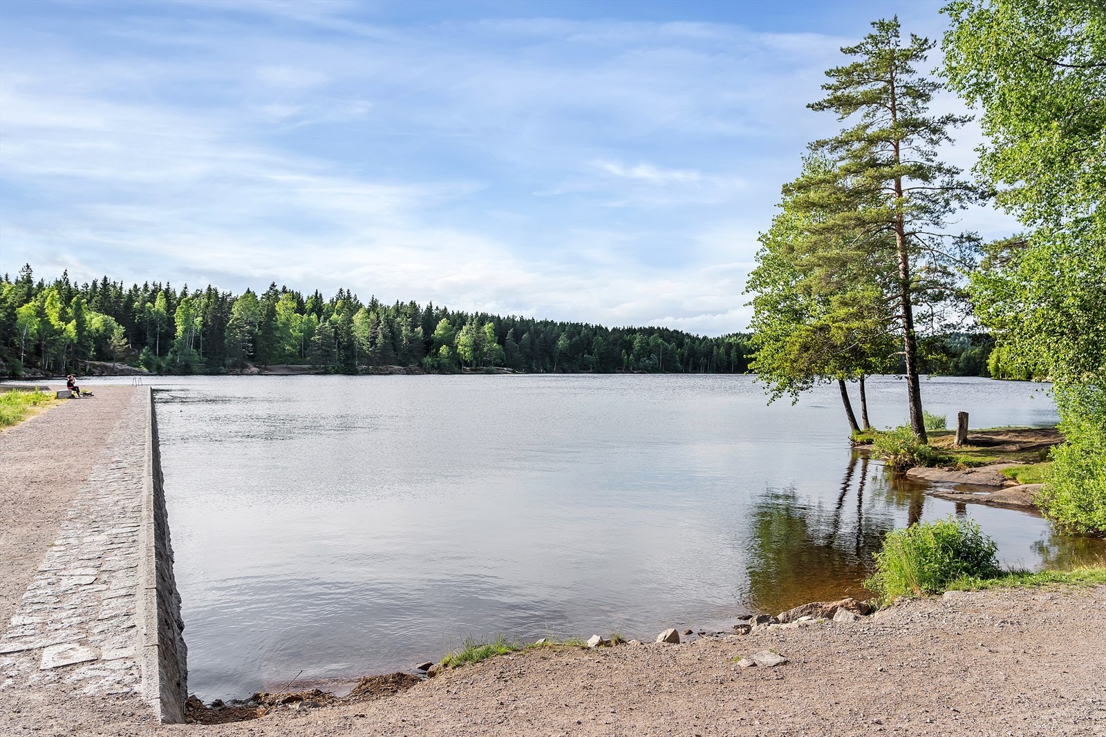 Steinbruvann. Galleribilde