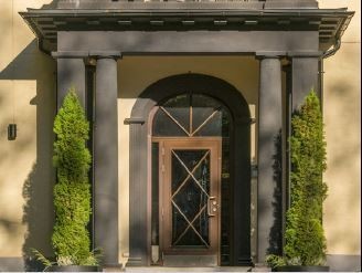 Entrance Galleribilde