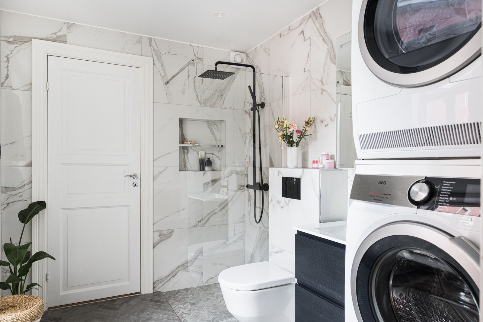 Innholdsrik utforming. Galleribilde