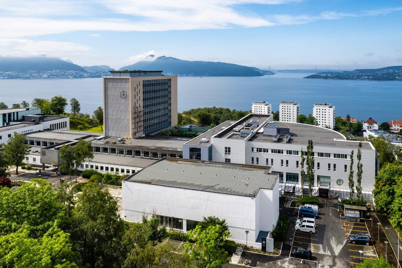 Alt i alt er dette er godt utgangspunkt for den som vil bo sentralt, men likevel tilbaketrukket fra bykjernen Galleribilde