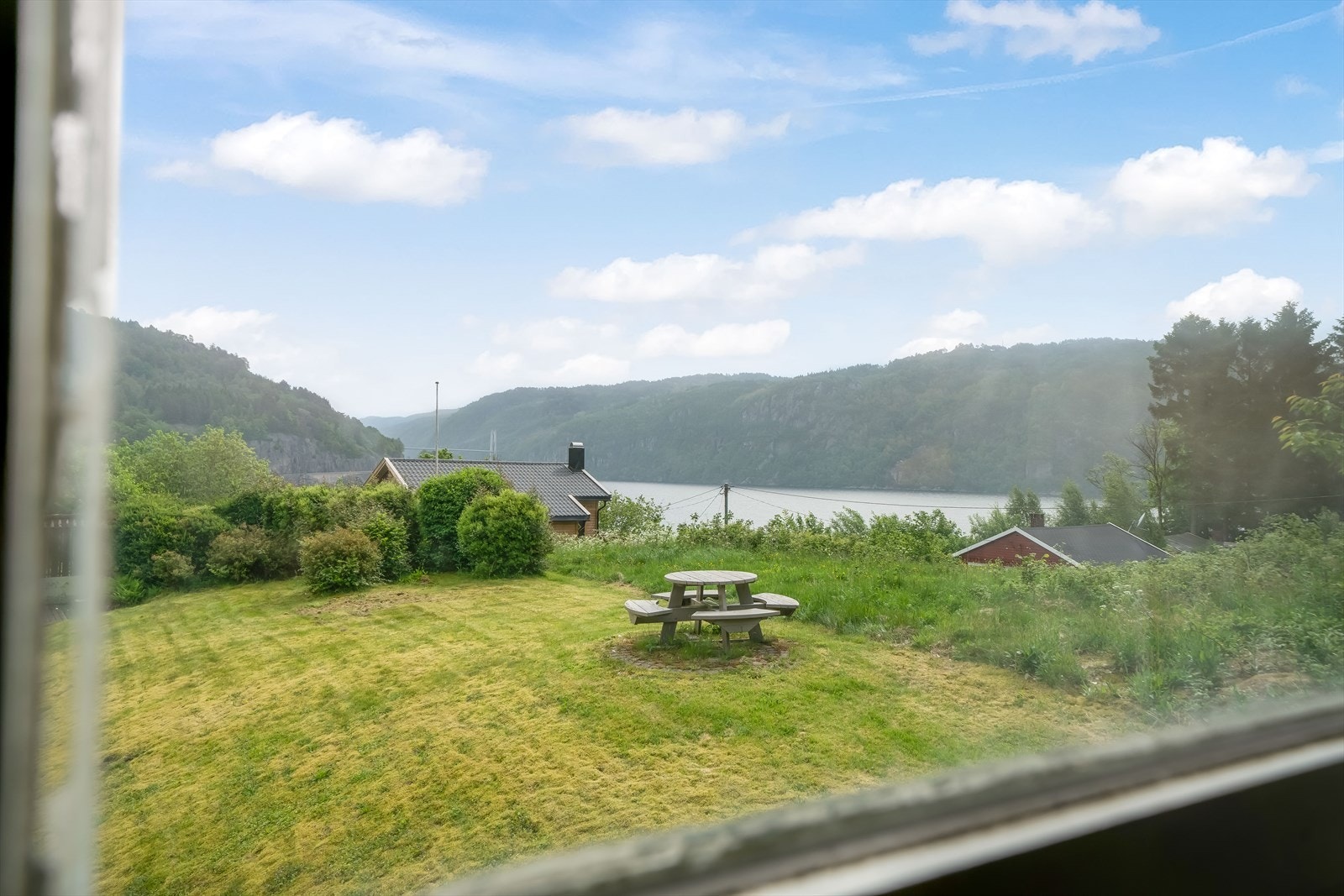 Utsikt fra hytta! Galleribilde