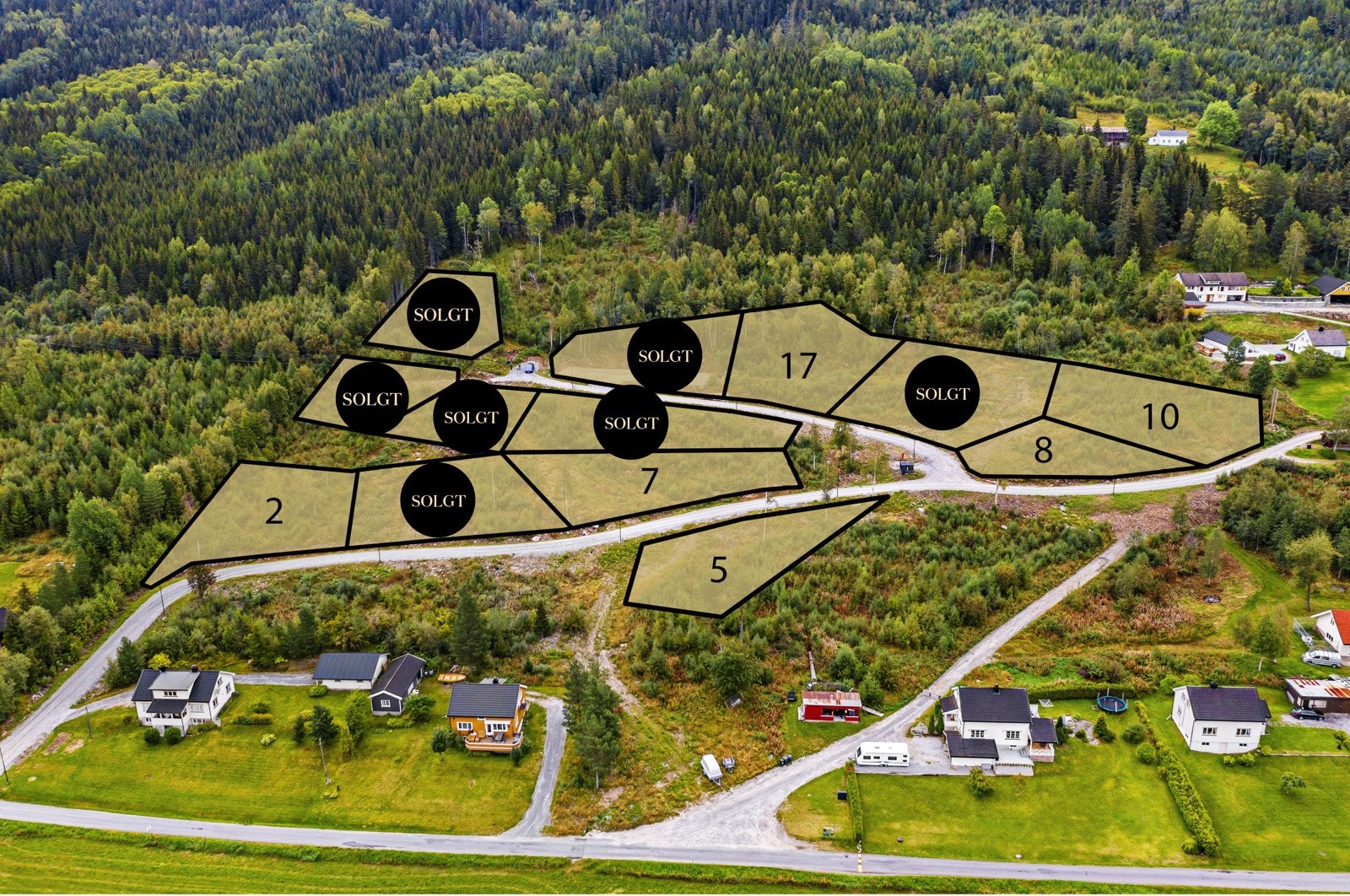 Sentrumsnære boligtomter med gode utsikt- og solforhold. Tomtegrenser er illustrasjon. Galleribilde