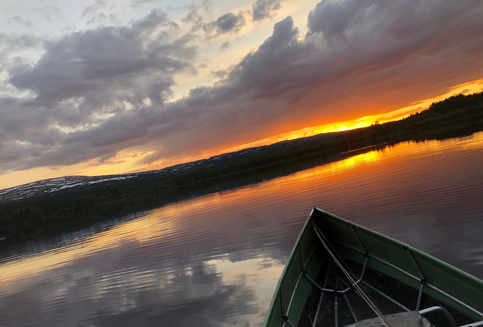 Med mange vann og elver i nærområdet er det gode fiskemuligheter hele året. Galleribilde