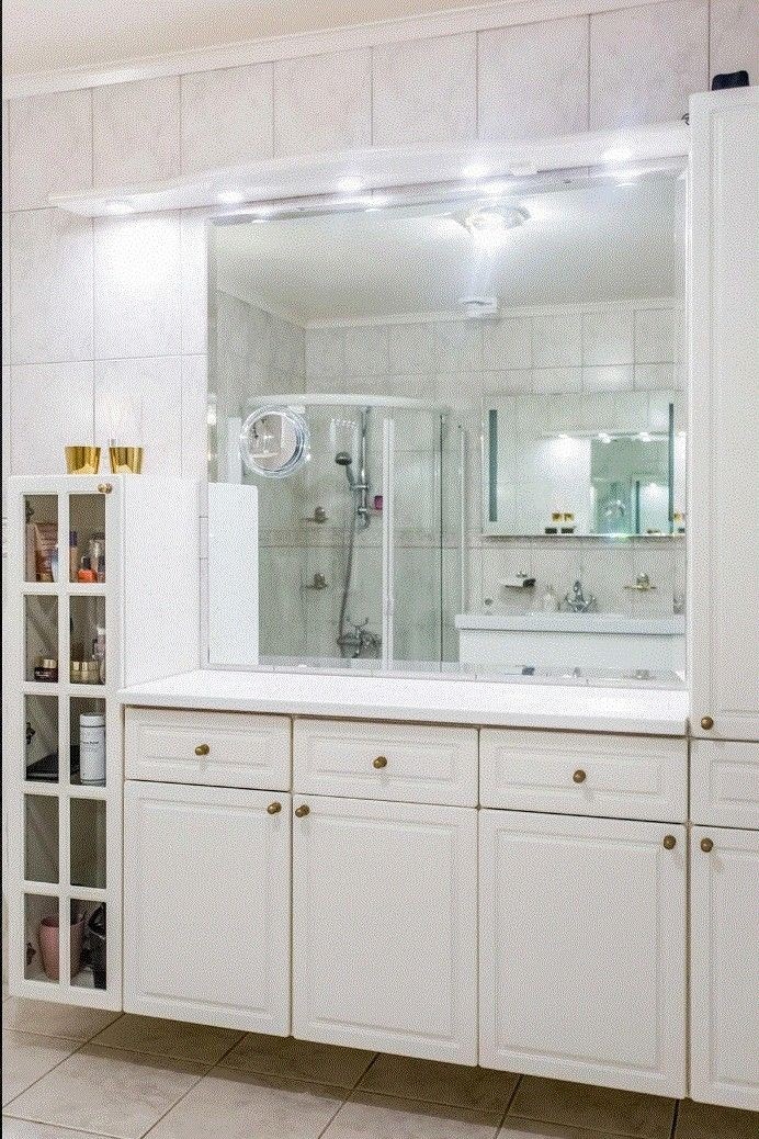 Bad, hovedetasje Galleribilde