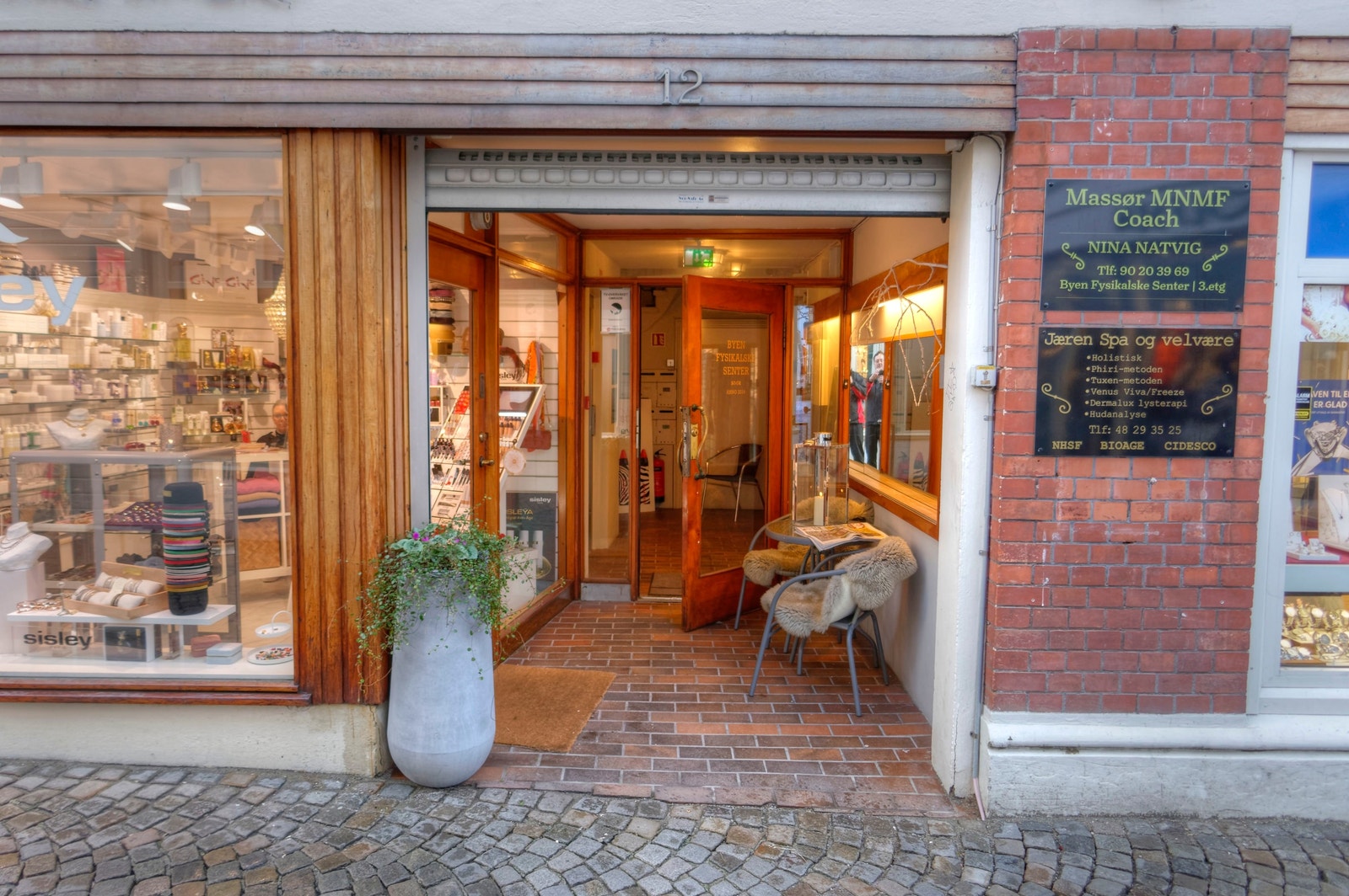 Fantastisk inngangsparti fra Kirkegaten Galleribilde