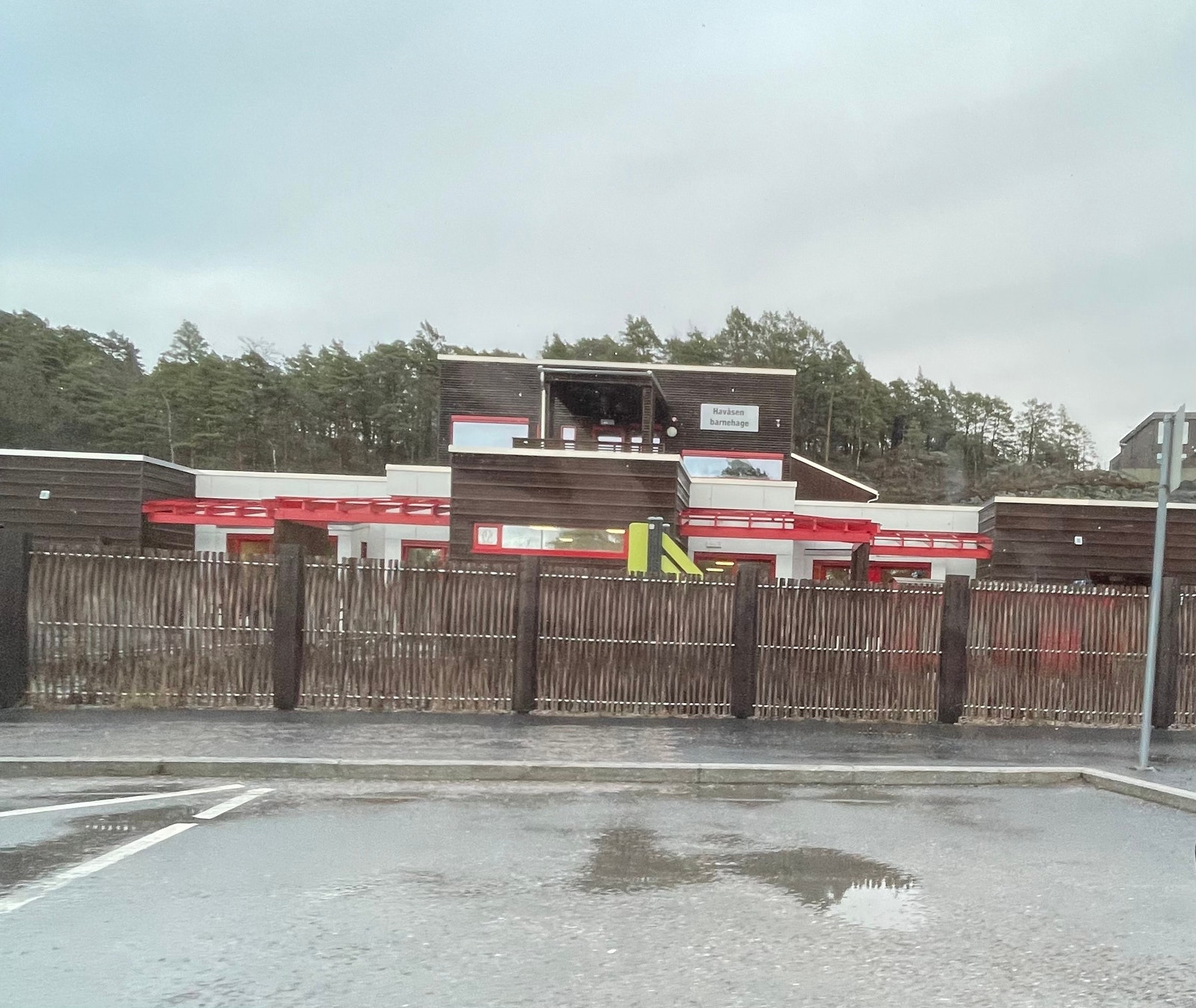 Havåsen barnehage rett nede i veien. Galleribilde