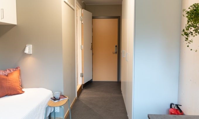 Vestsiden/Silva - Hybelleilighet med eget bad og kjøkken Galleribilde