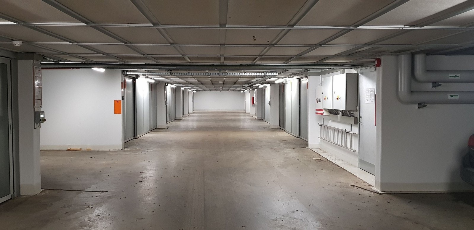 Ved innkjøring til garasjen Galleribilde