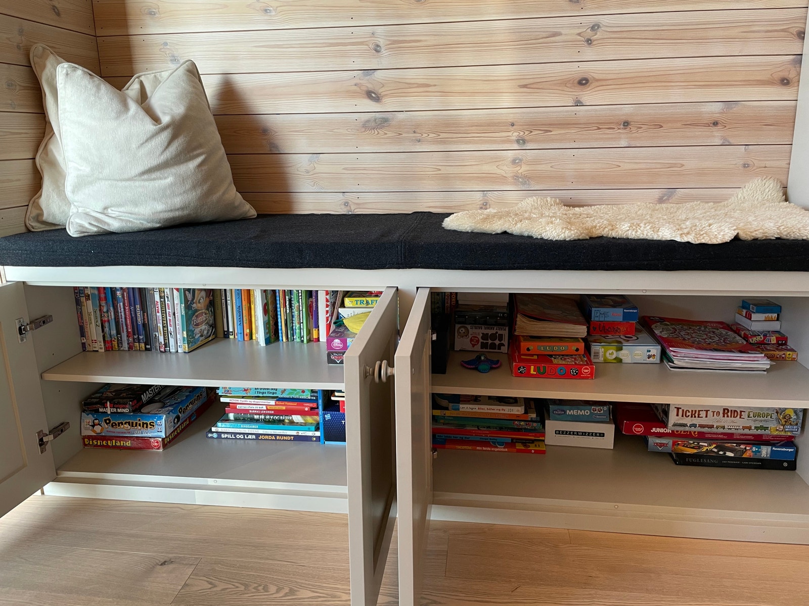 Filmer, bøker og spill Galleribilde