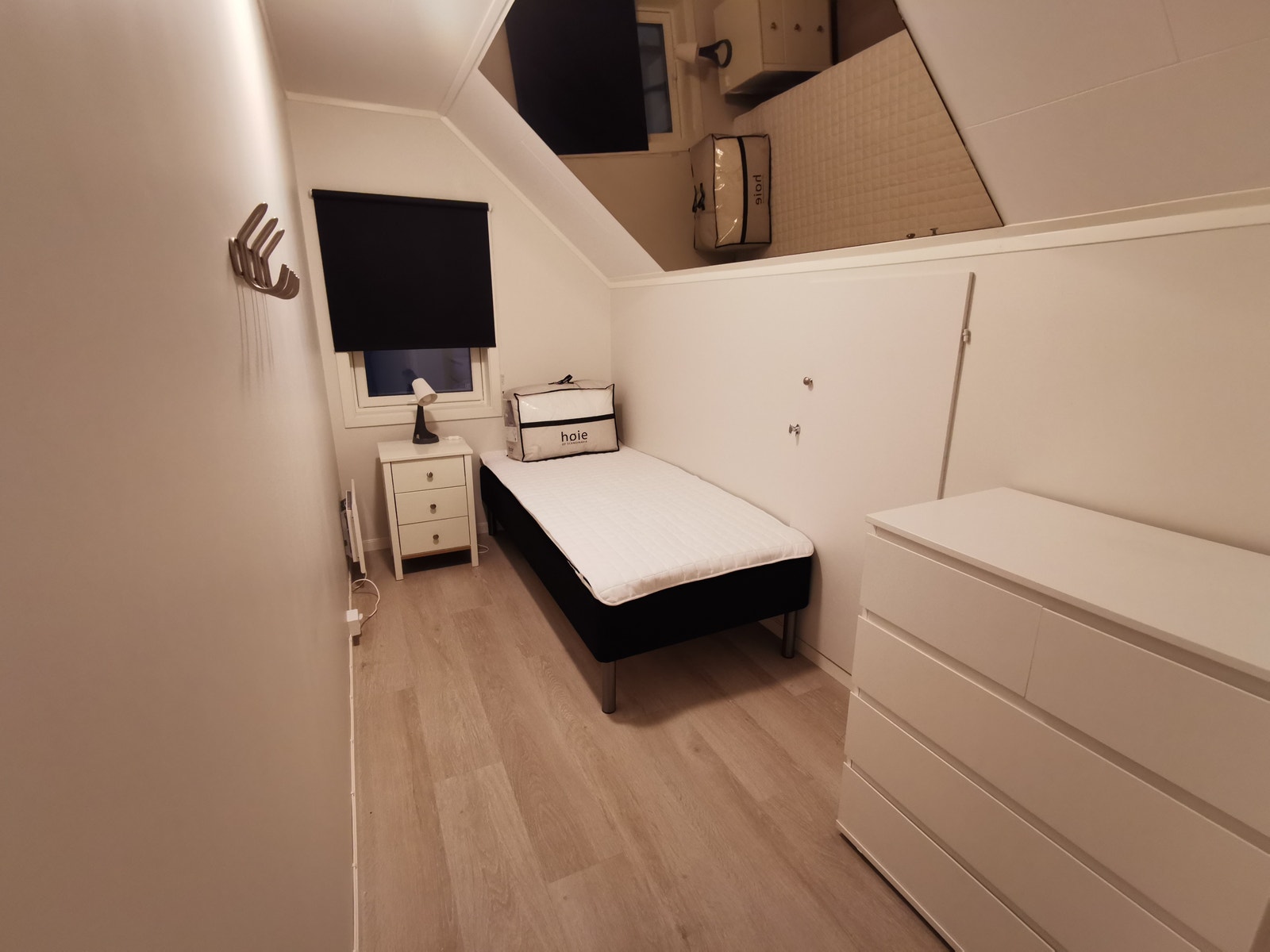 Sov 4 med 90 cm seng Galleribilde