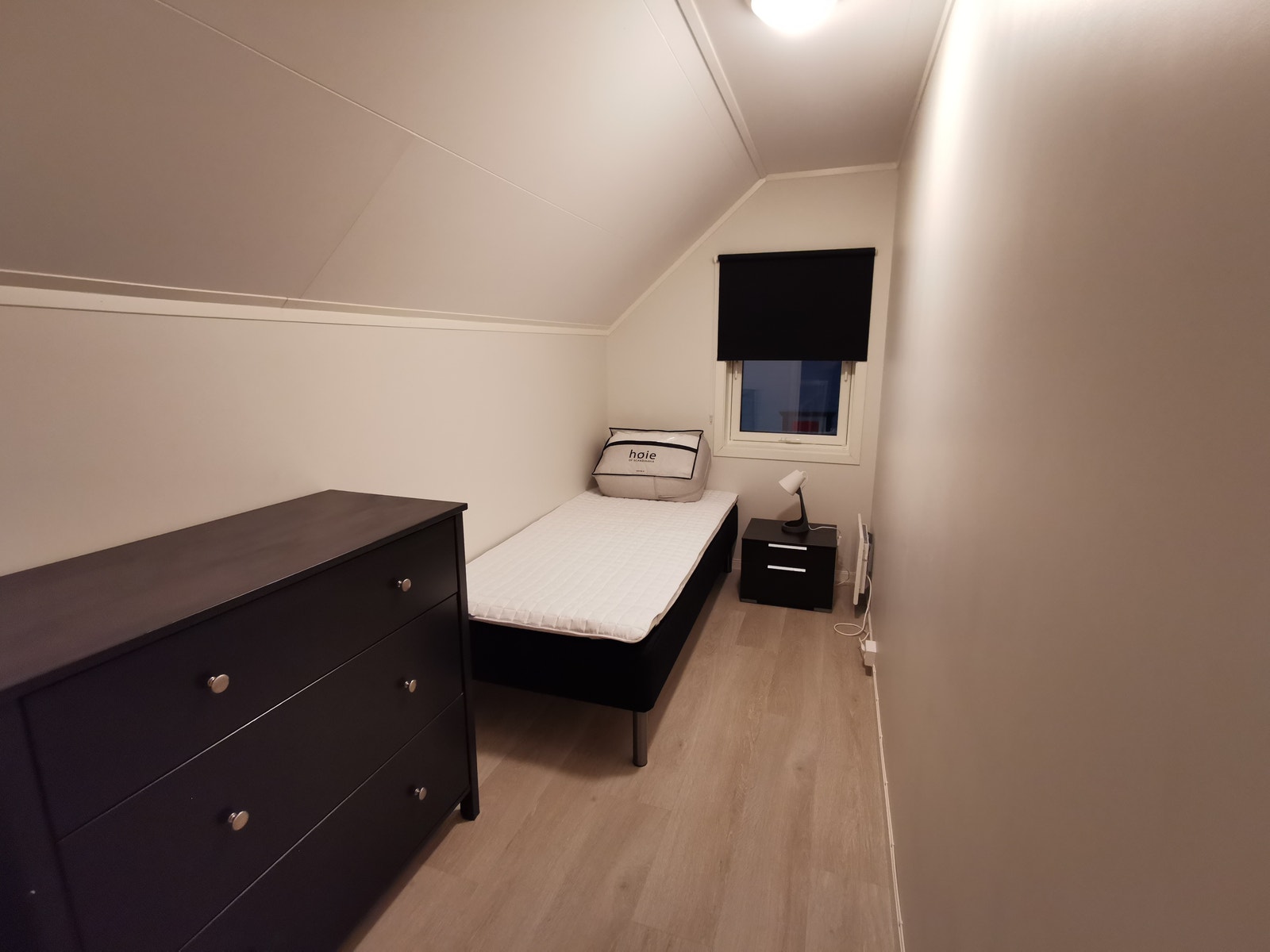 Sov 3 med 90 cm seng Galleribilde