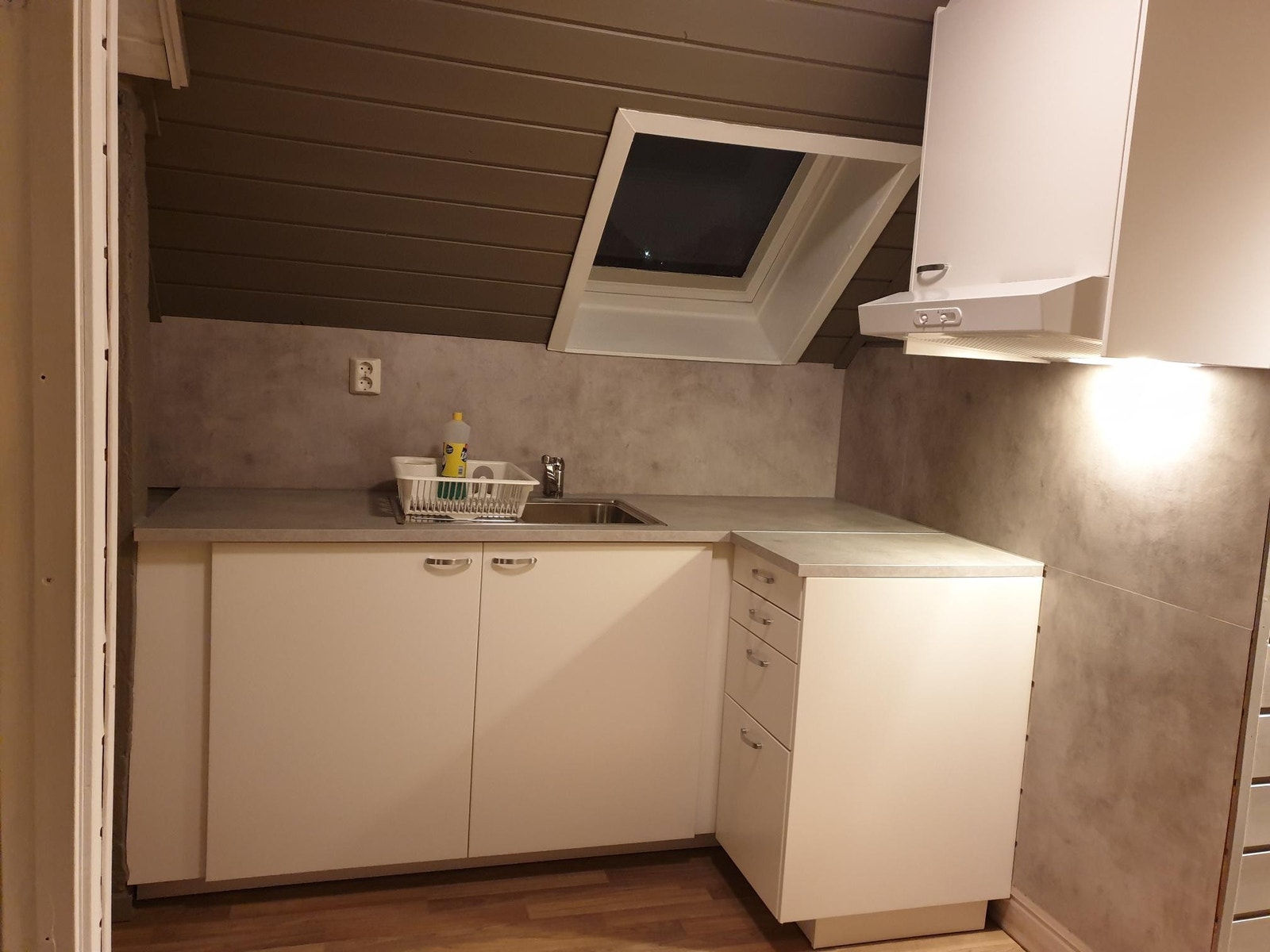 Ny oppusset kjøkken Galleribilde