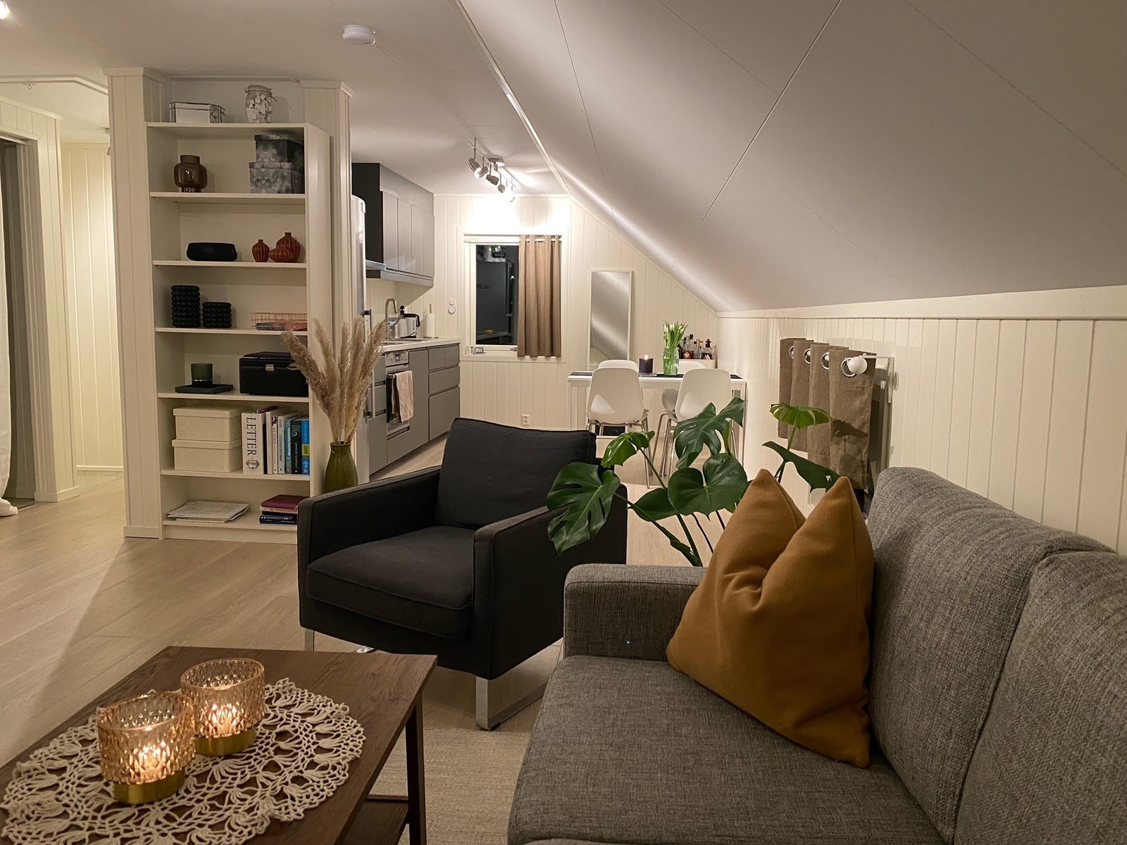 Eksempel møblert Galleribilde