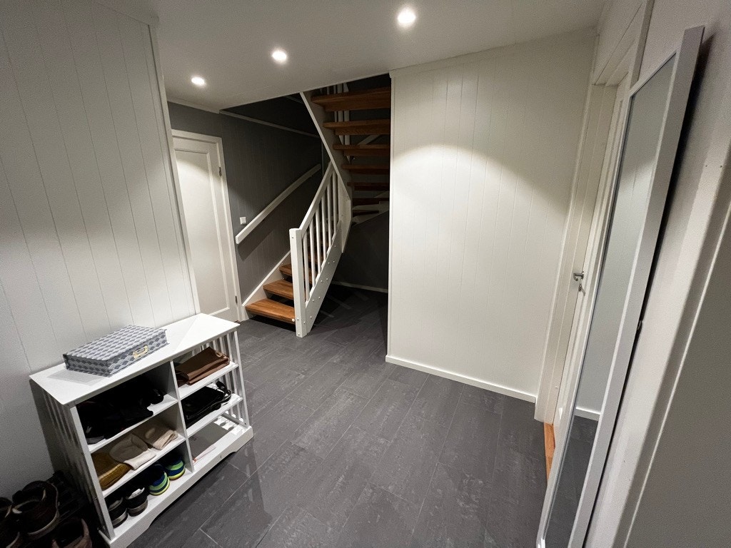 Gang/hall 1.etg. Galleribilde
