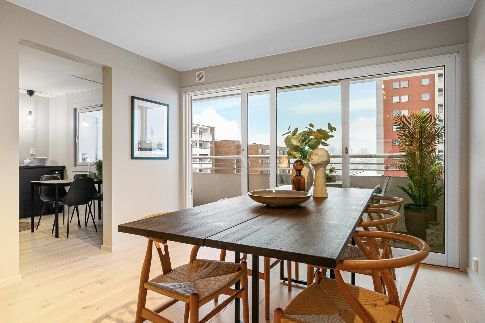 God plass til spisegruppe Galleribilde