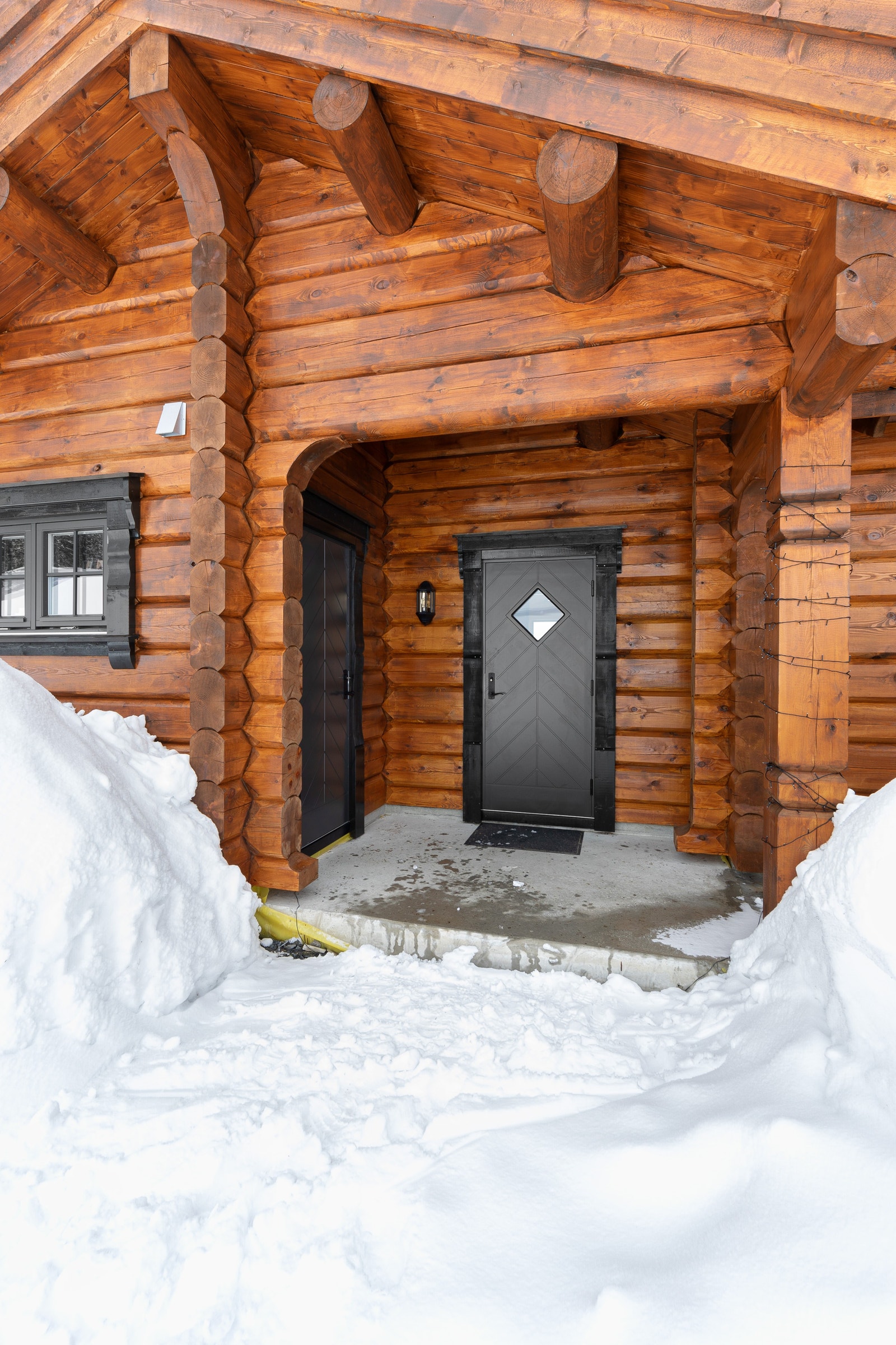 Bildet er av tidligere oppført hytte og kan inneholde løsninger som er kundetilpasset og avviker fra standard leveranse. Galleribilde