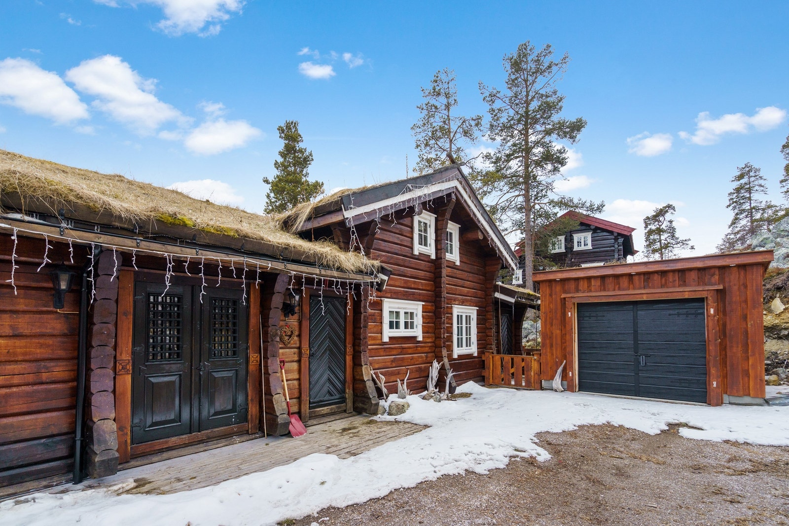 Badstogdalen Hyttegrend 9. Egen garasje. Galleribilde