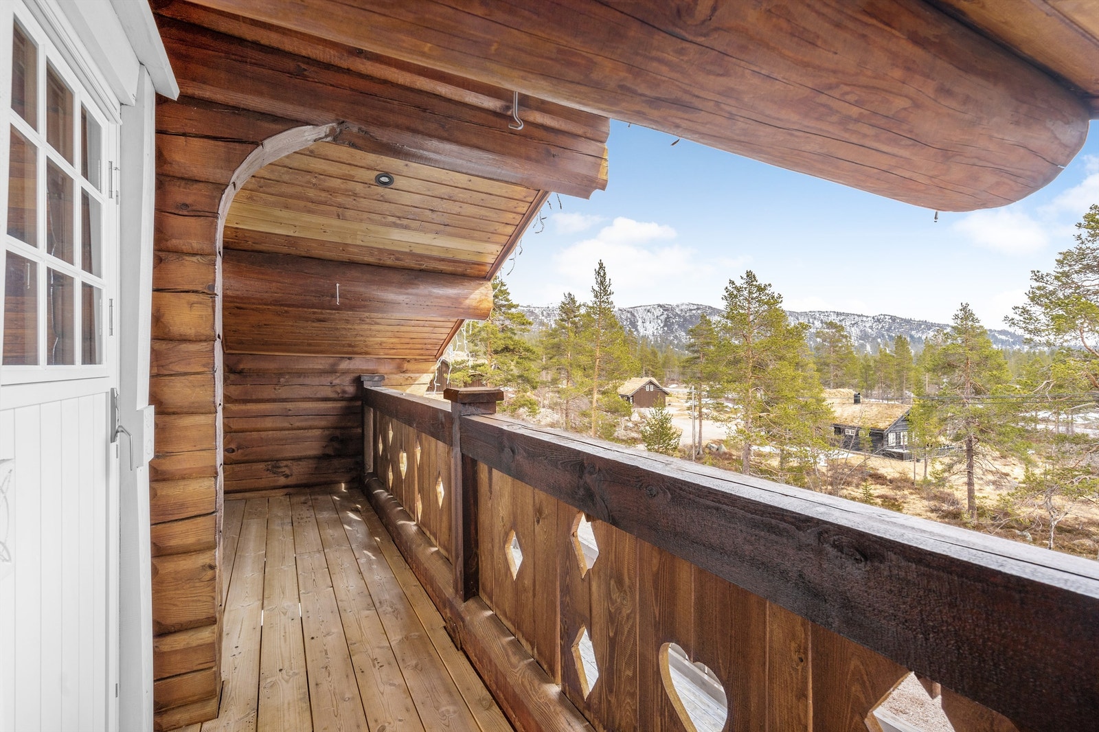 Fin utsikt fra balkongen i 2. etg. Galleribilde