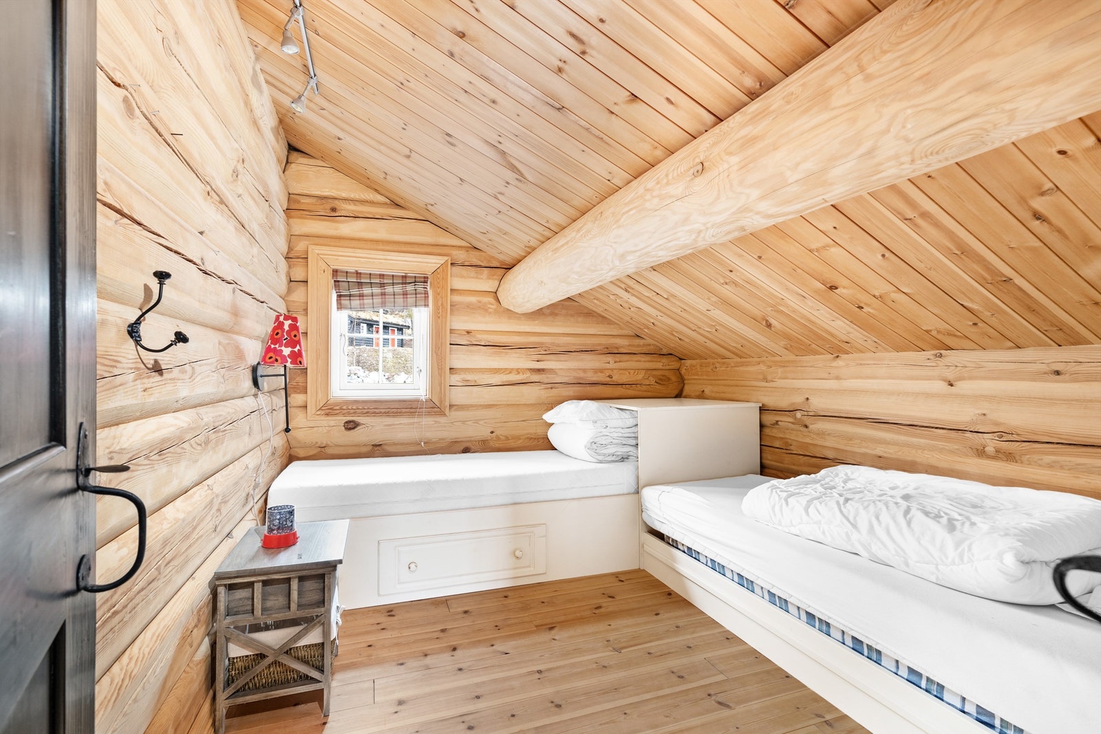 Soverom 1 i 2. etg. Galleribilde