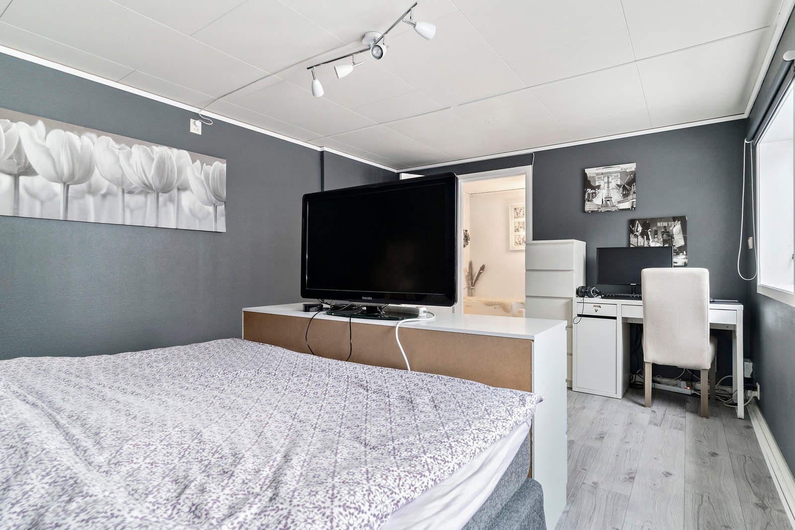 Soverom 5* ( ikke godkjent pga manglende bruksendring til oppholdsrom) Galleribilde